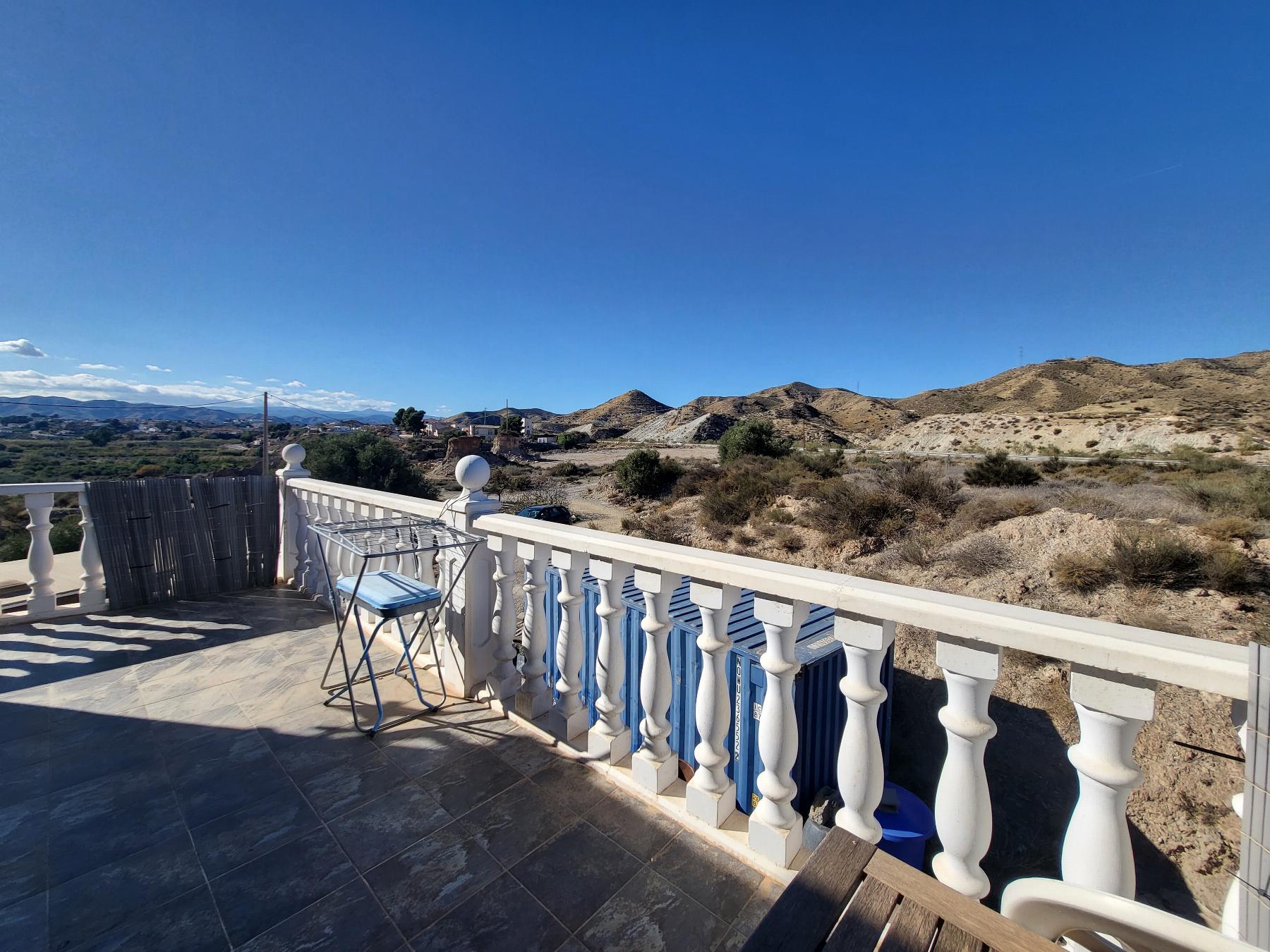 For sale of villa in Arboleas