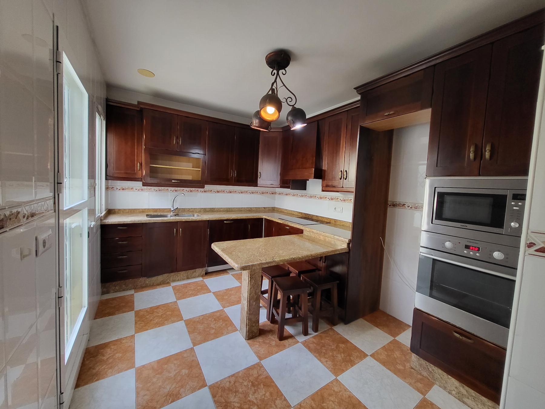 For sale of duplex in Albox