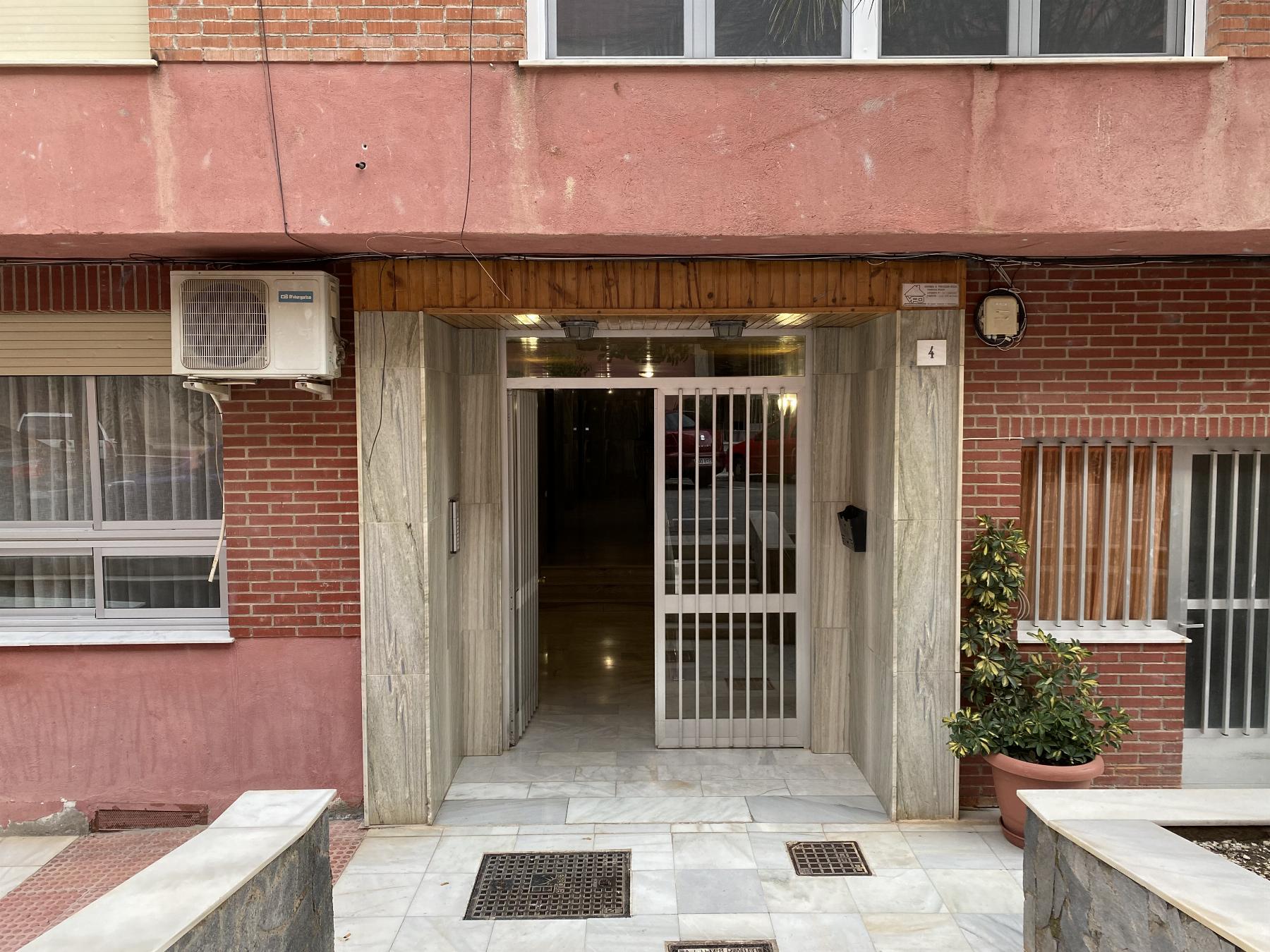 For sale of flat in Olula del Río