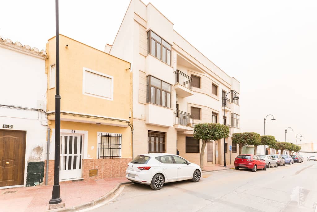 For sale of flat in Huércal-Overa