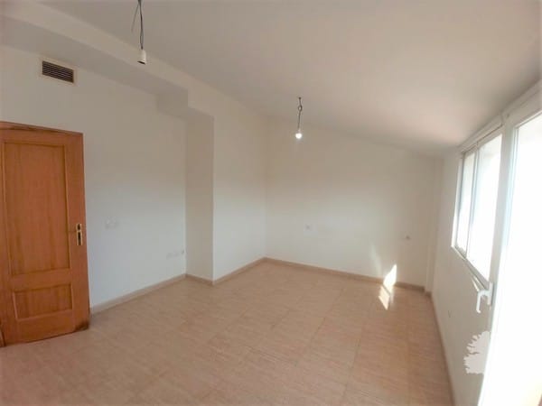 For sale of flat in Huércal-Overa