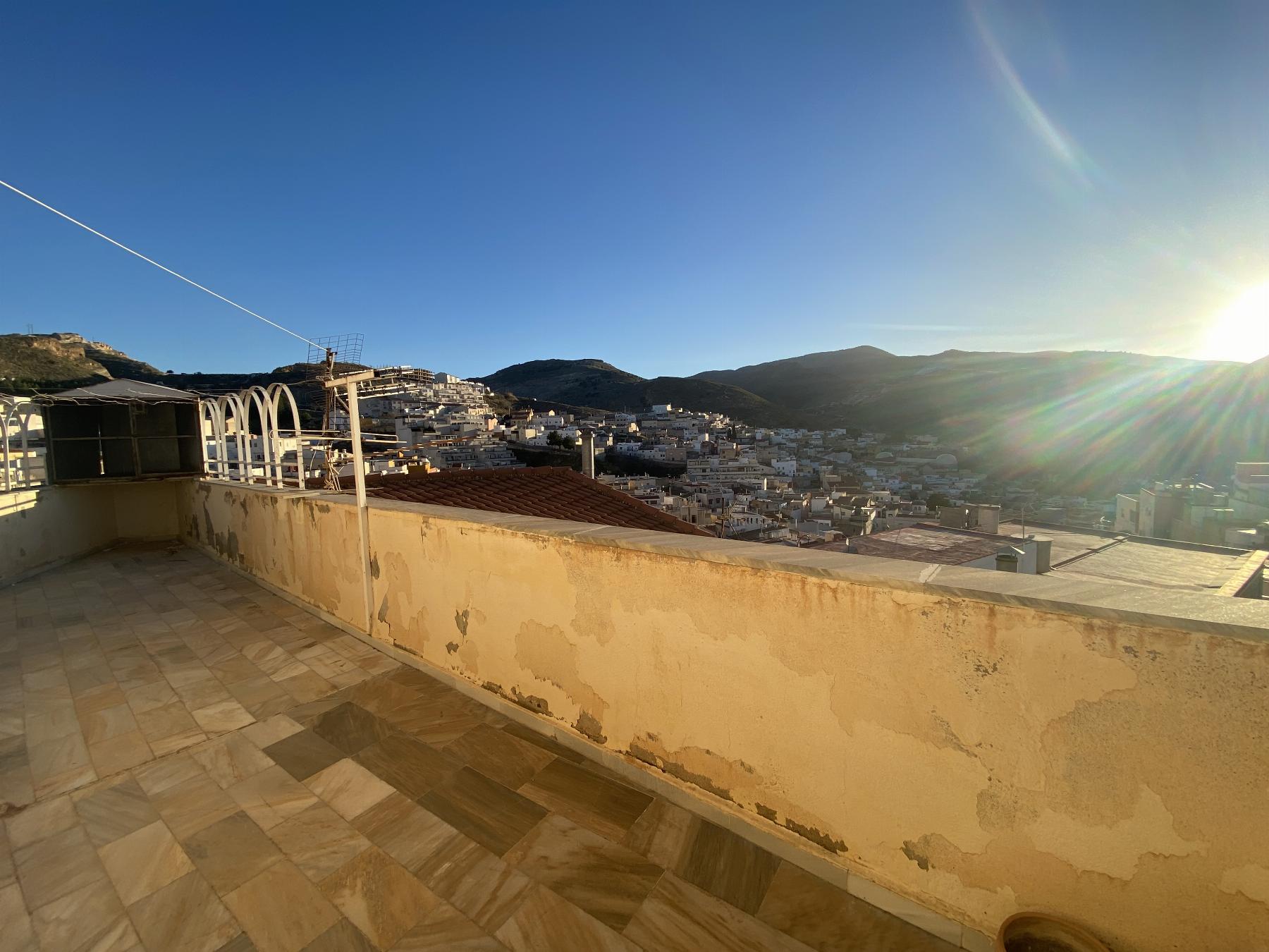 Venta de casa en Macael