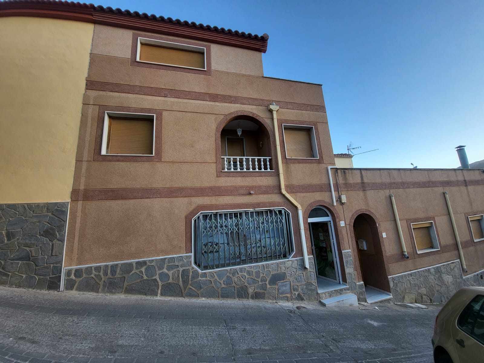Venta de casa en Macael