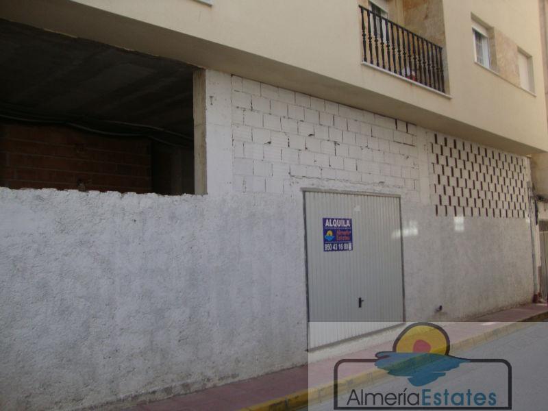 Alquiler de local comercial en Albox