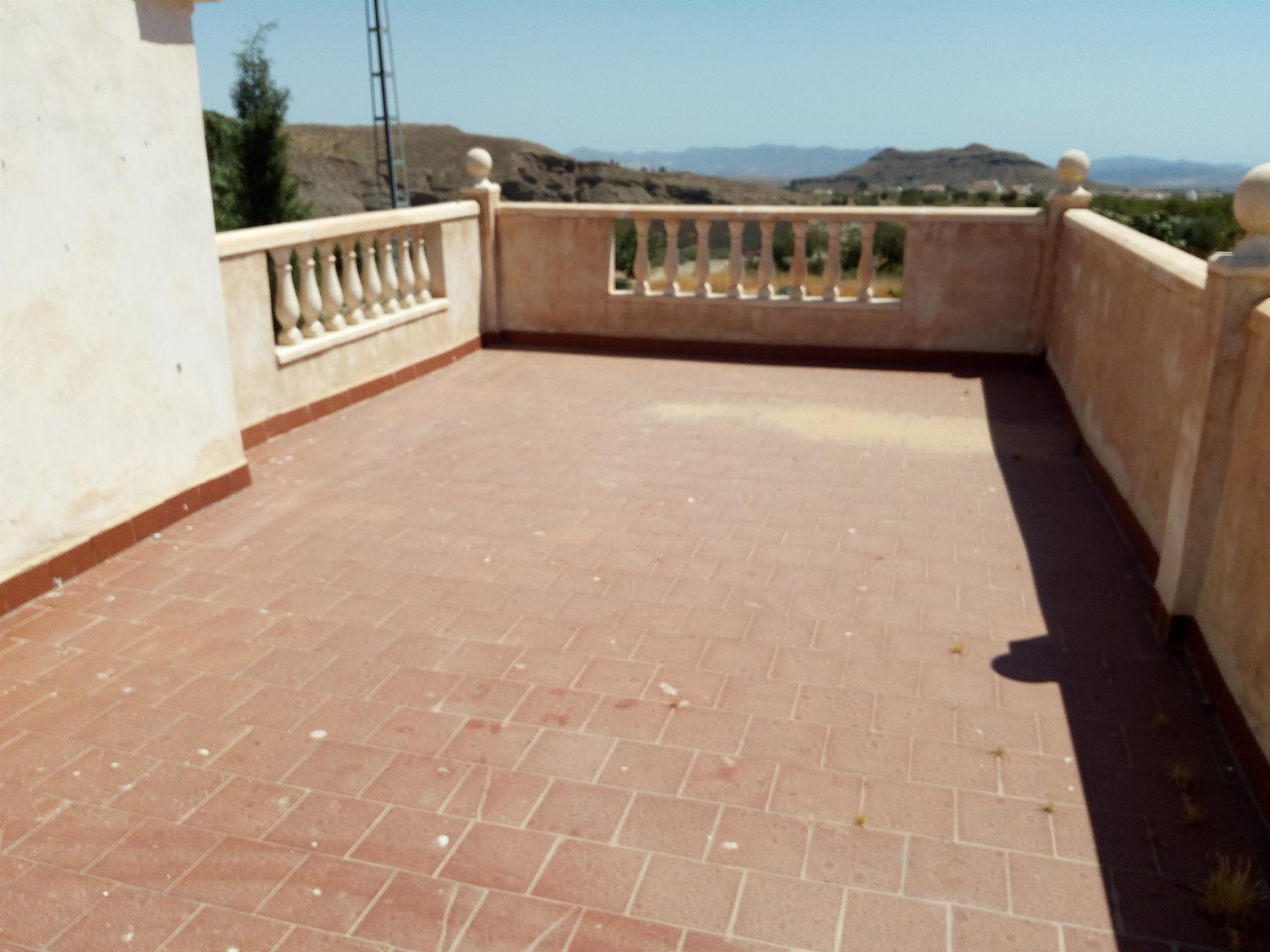 Venta de villa en Taberno