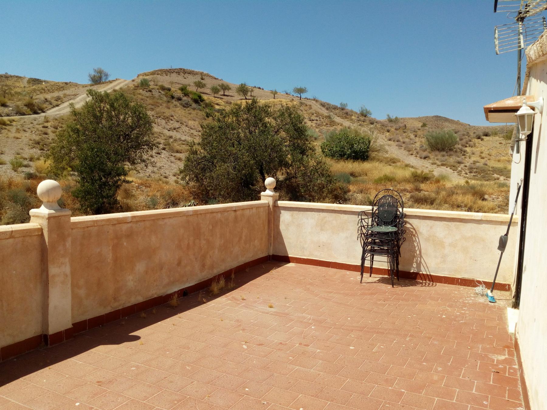 For sale of villa in Taberno