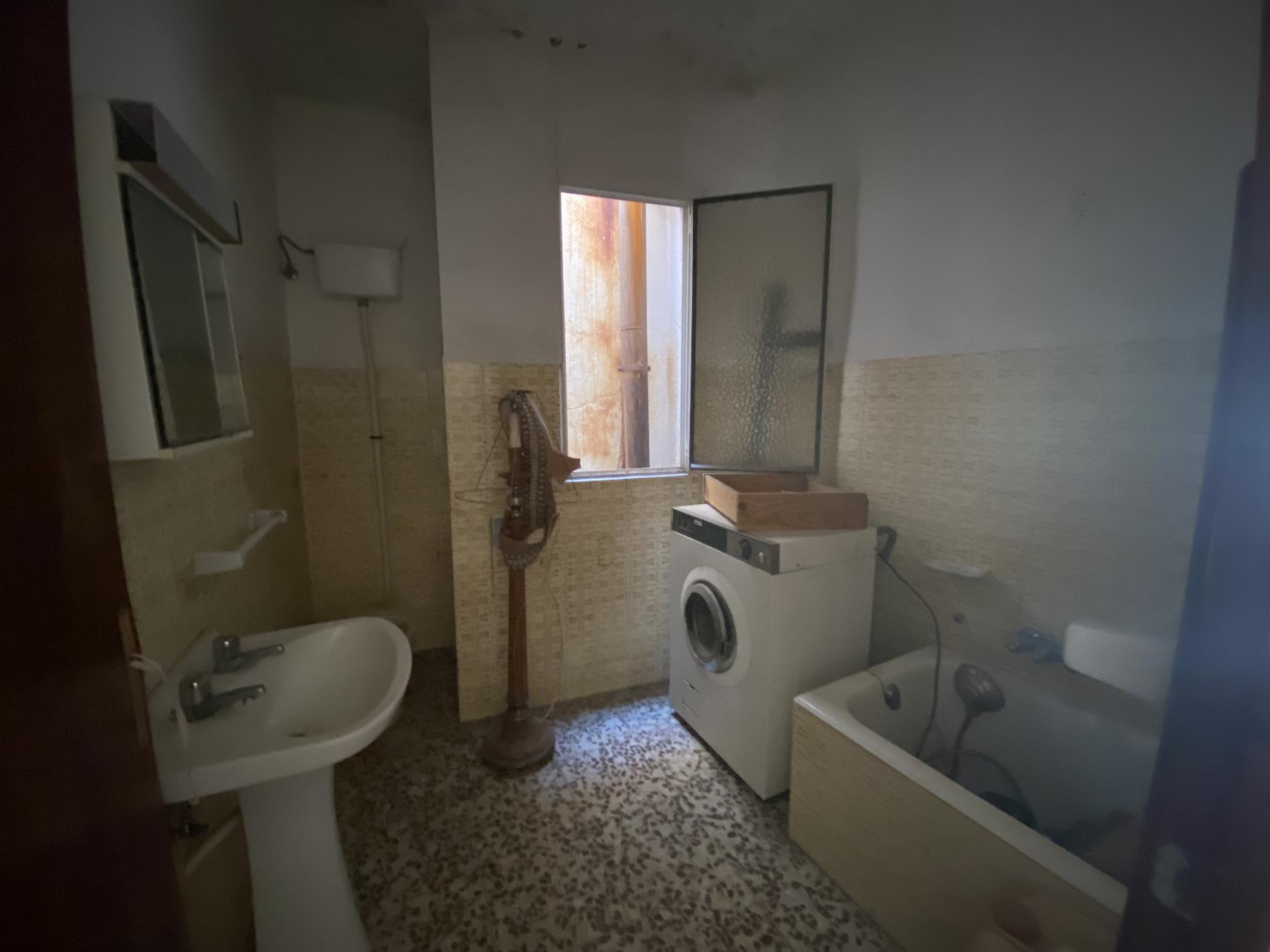 For sale of house in Tíjola