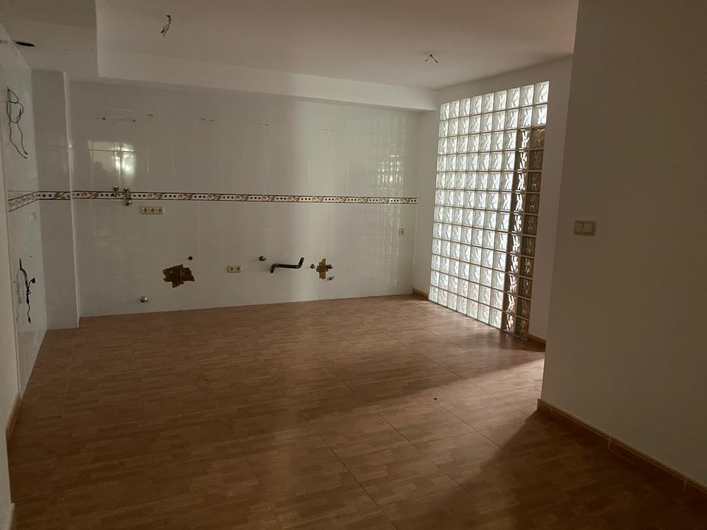 For sale of flat in Macael