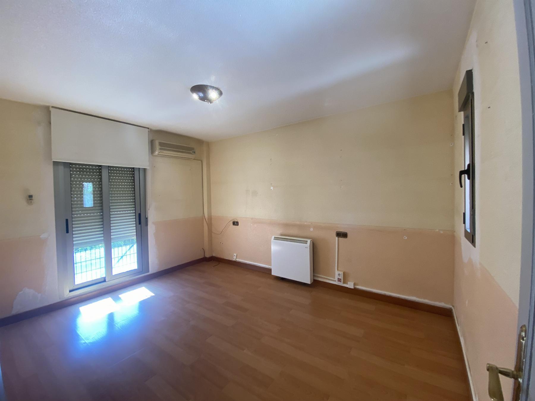 For sale of flat in Macael