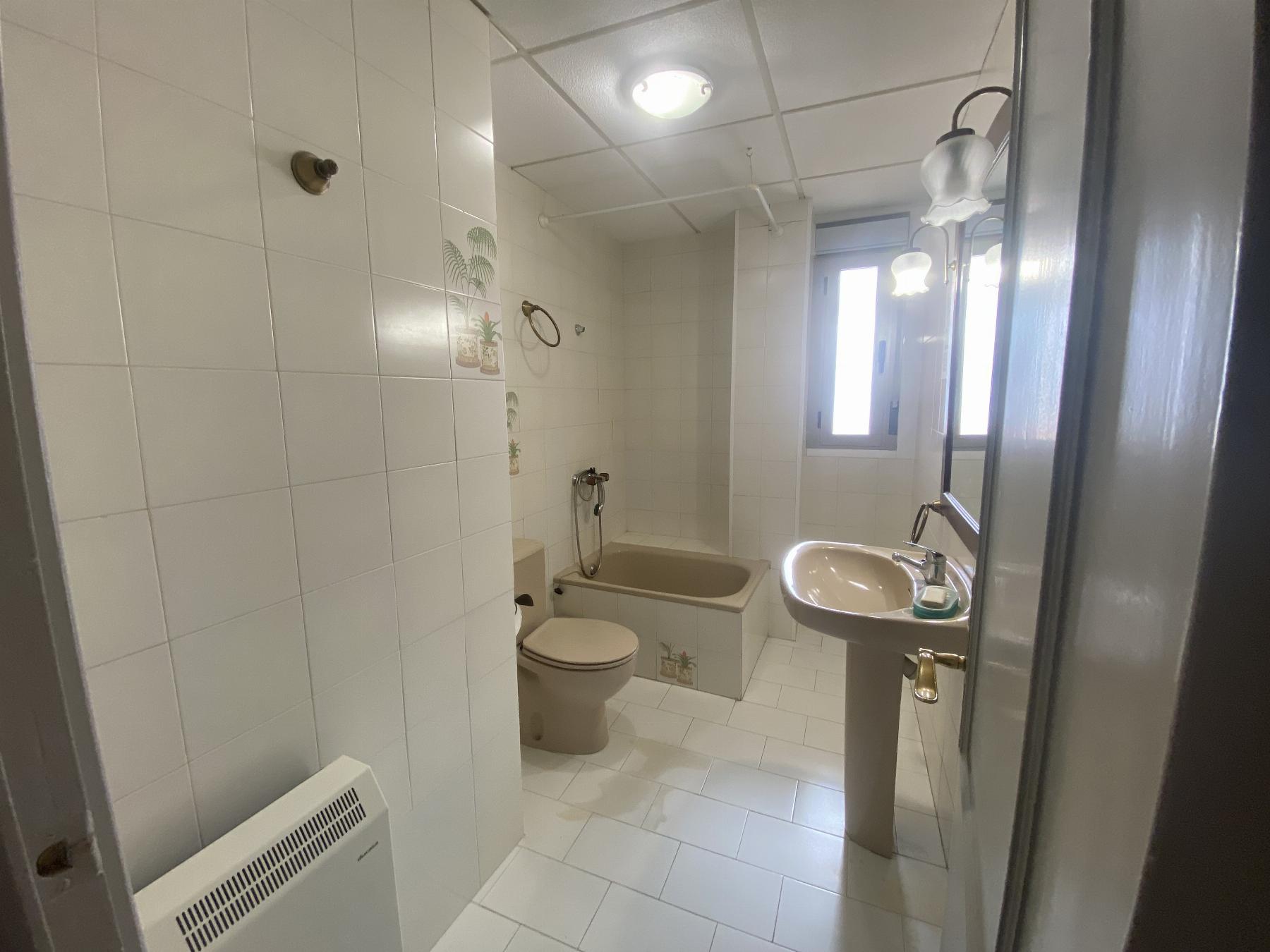 For sale of flat in Macael