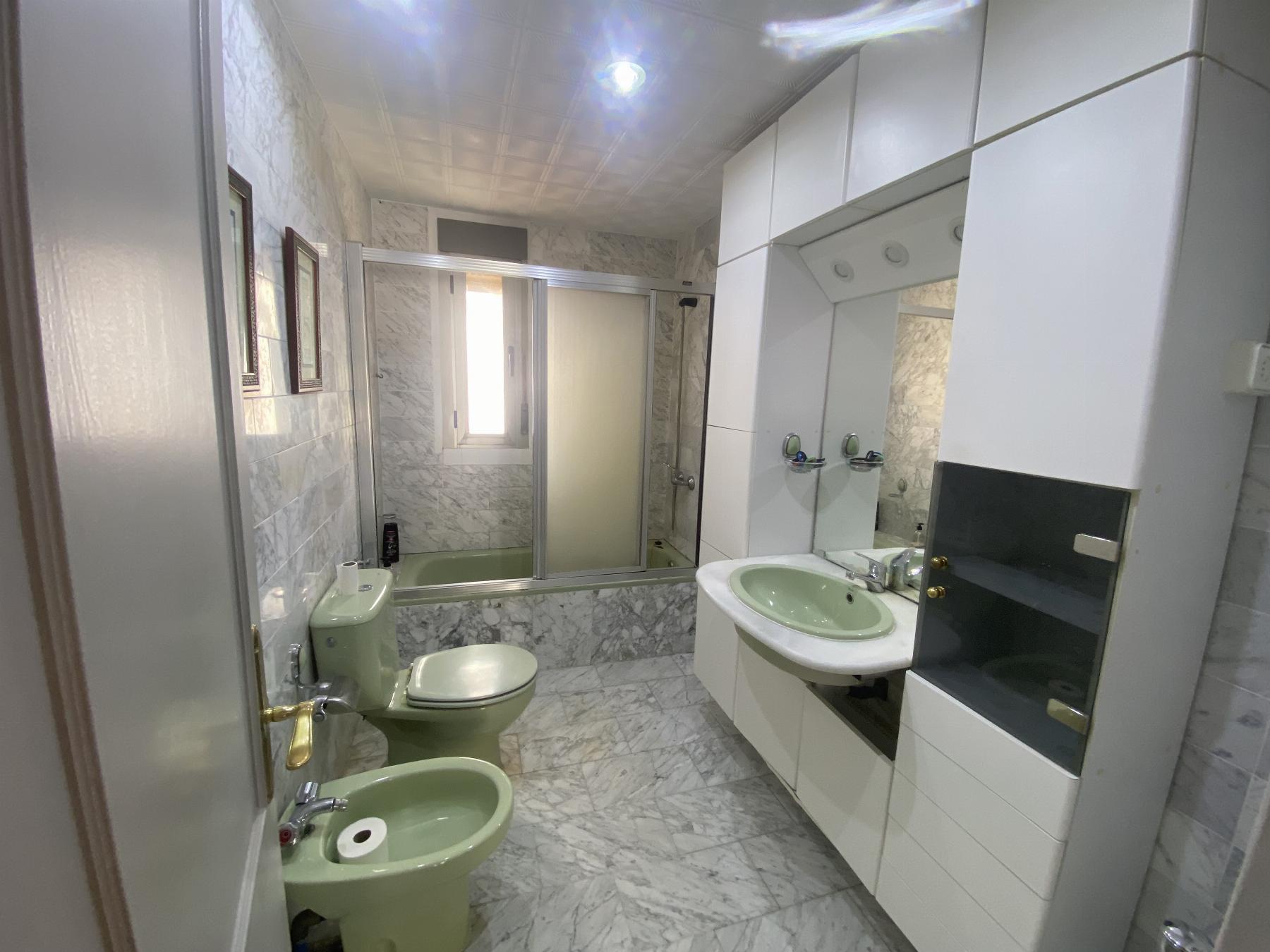 For sale of flat in Macael