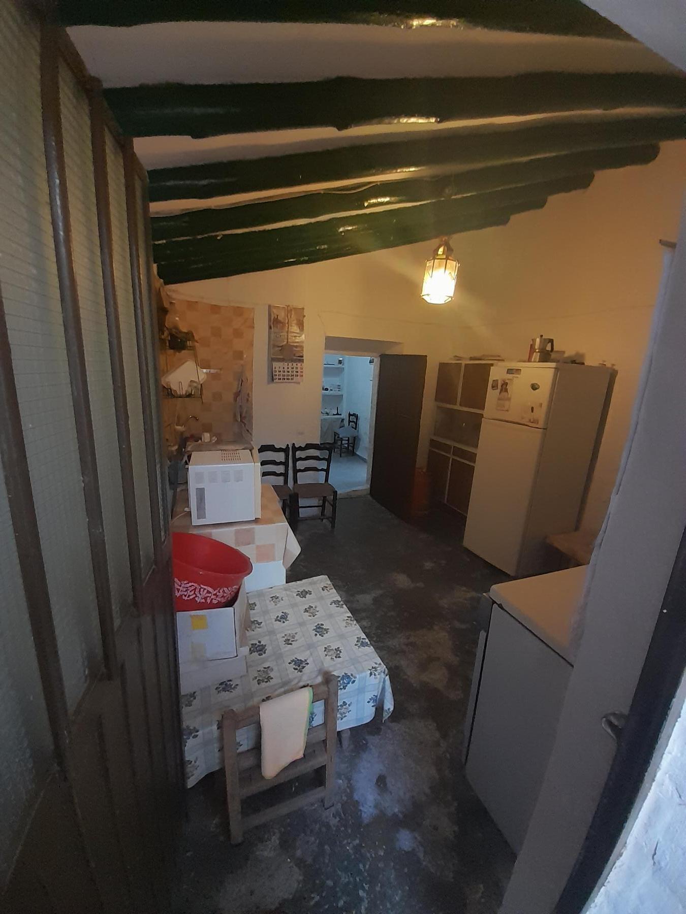 For sale of house in Lubrín