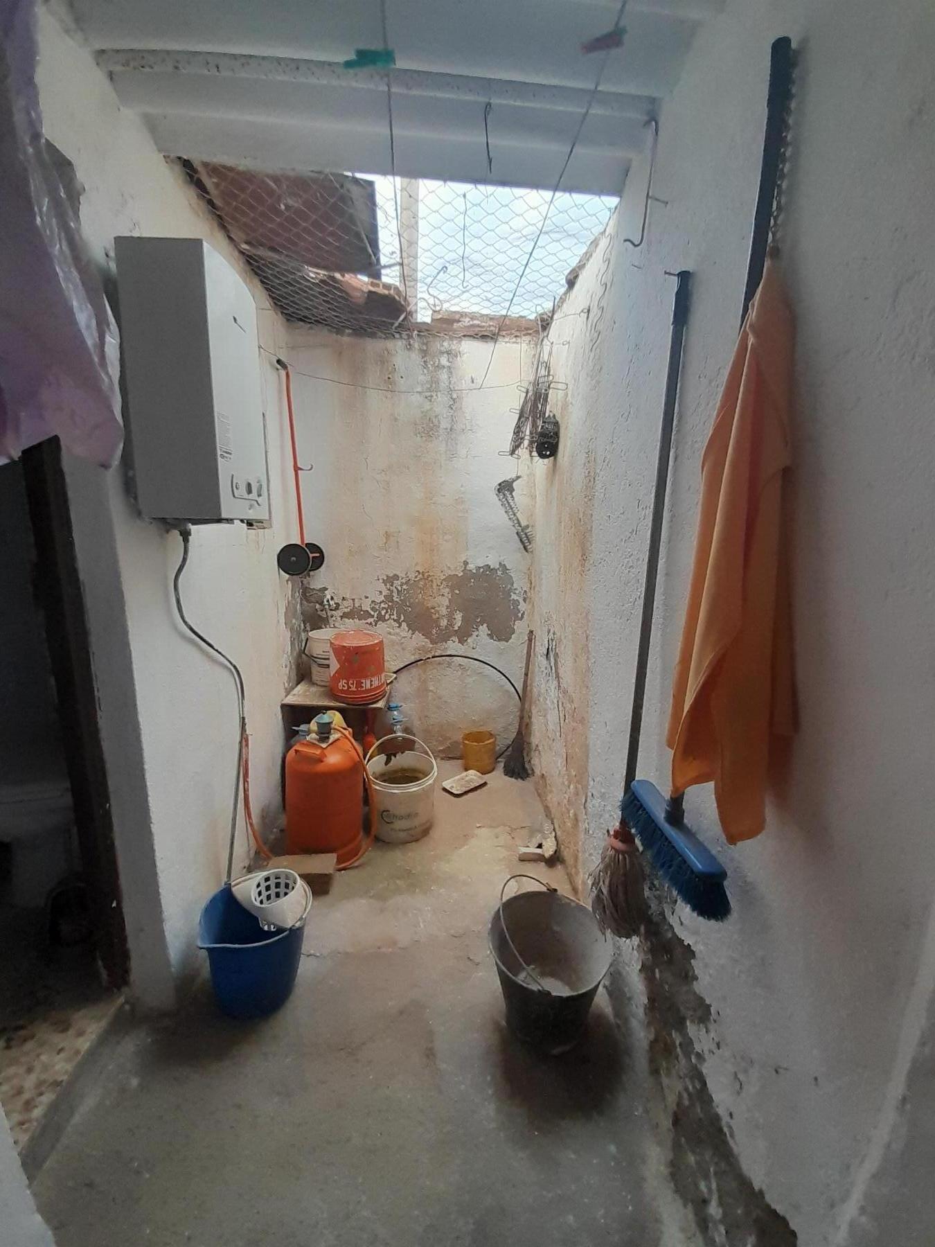 For sale of house in Lubrín