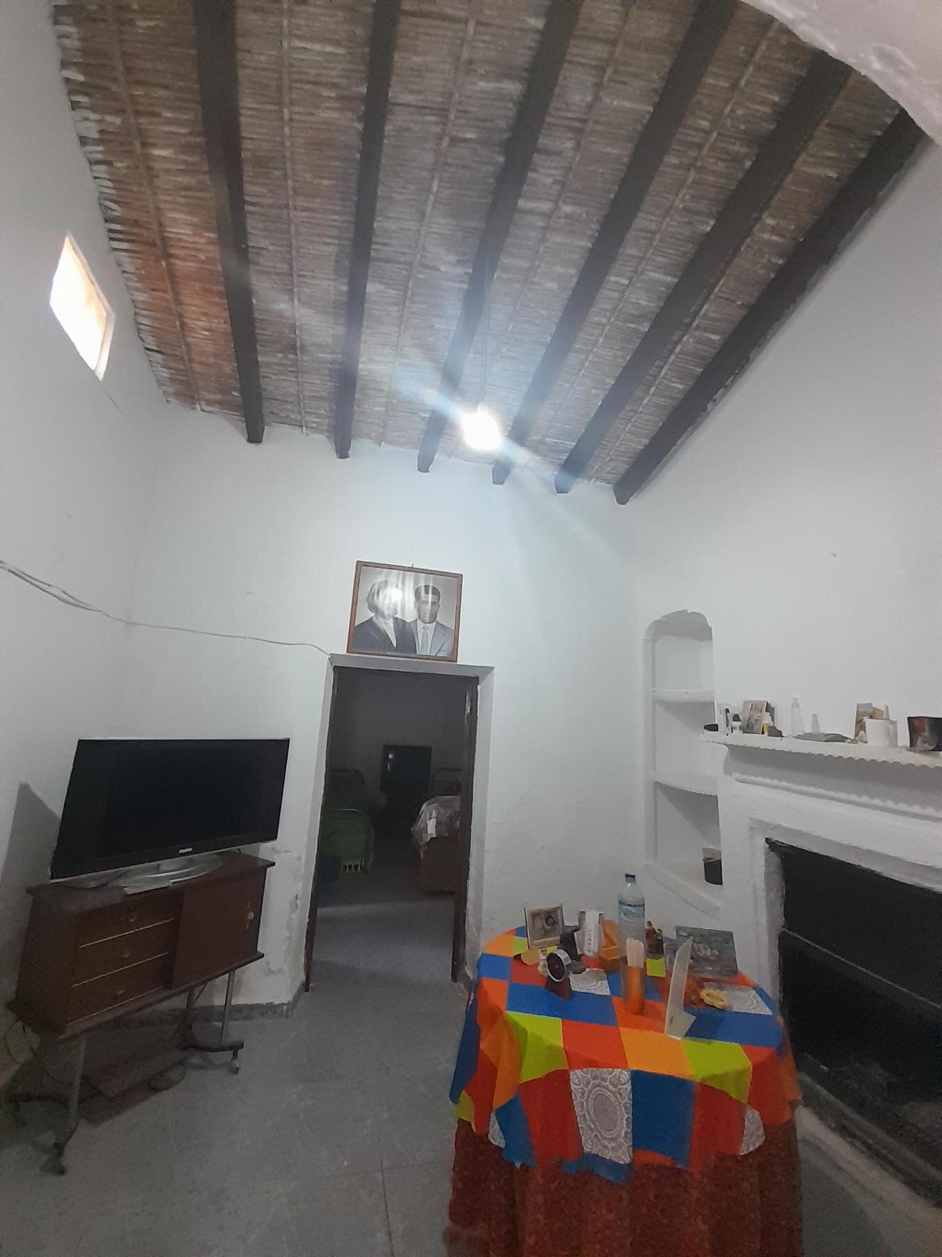For sale of house in Lubrín