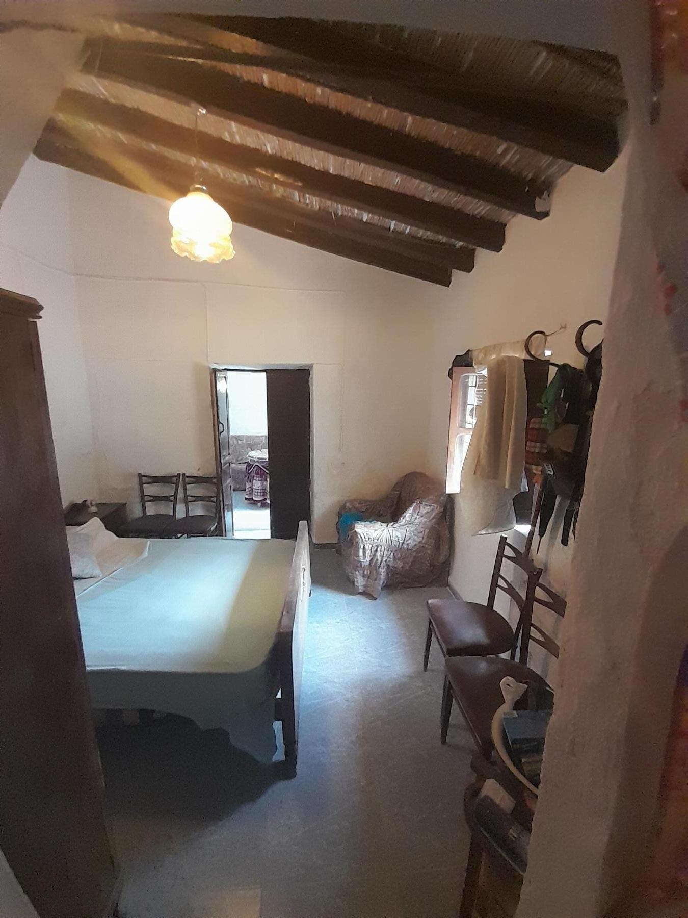 For sale of house in Lubrín