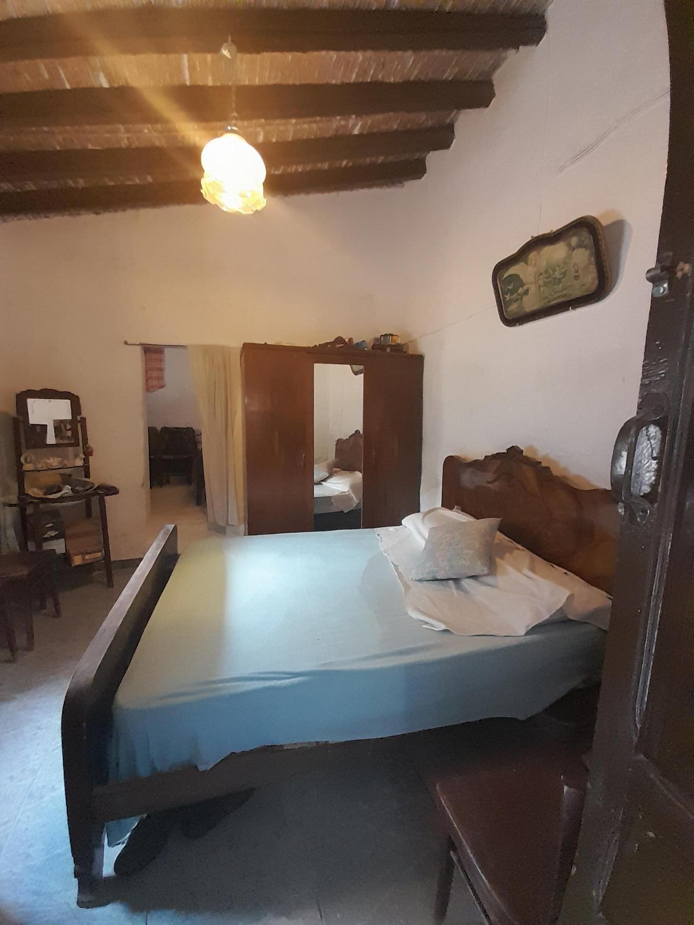 For sale of house in Lubrín
