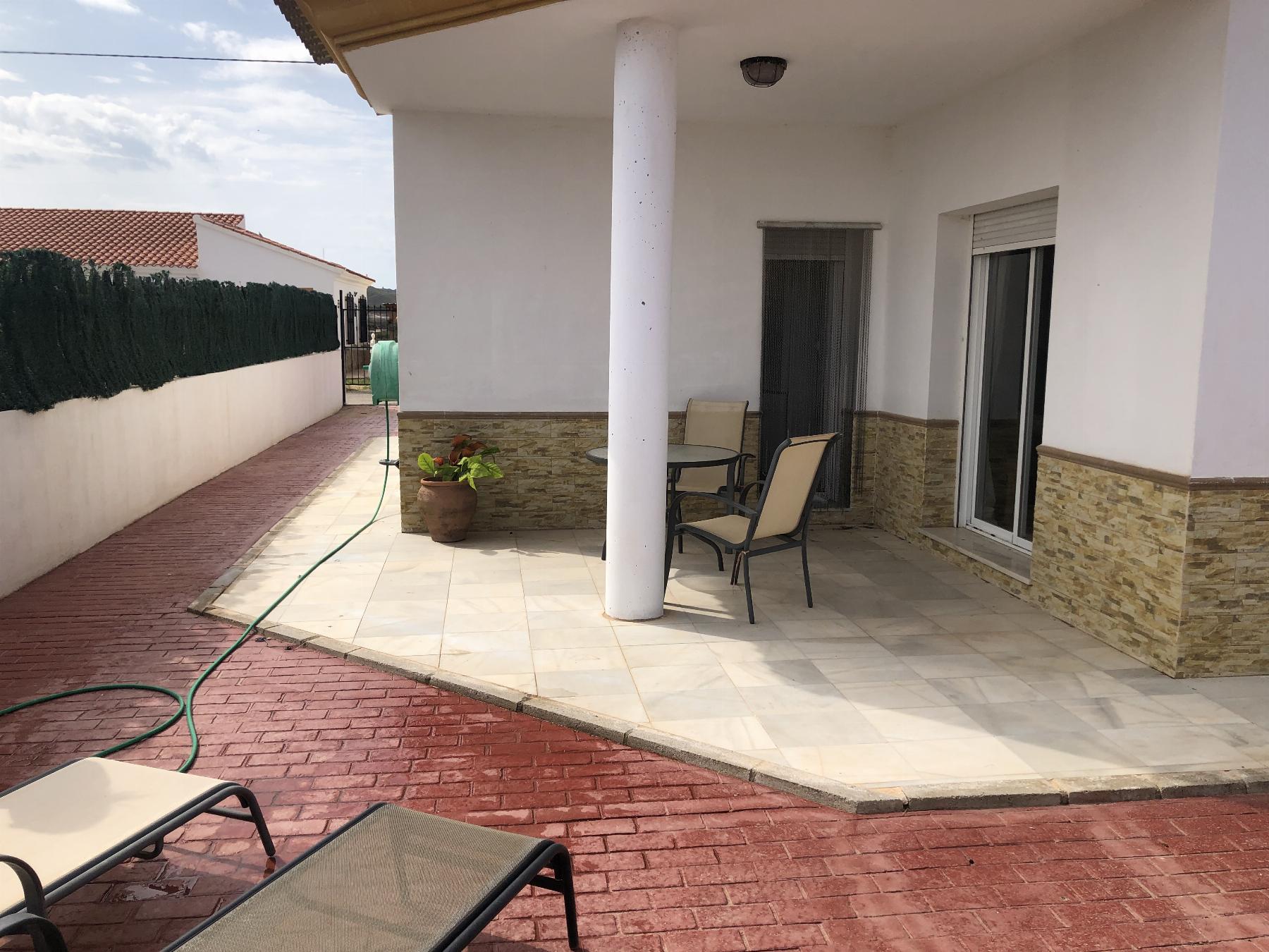 For sale of house in Zurgena