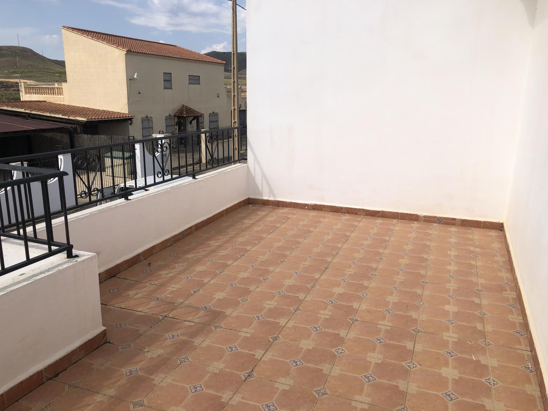 For sale of house in Zurgena