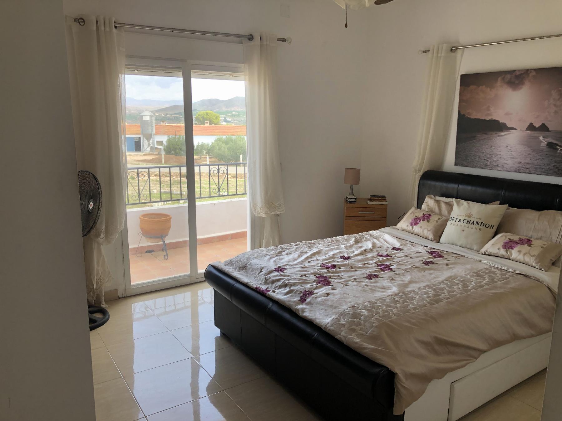 For sale of house in Zurgena