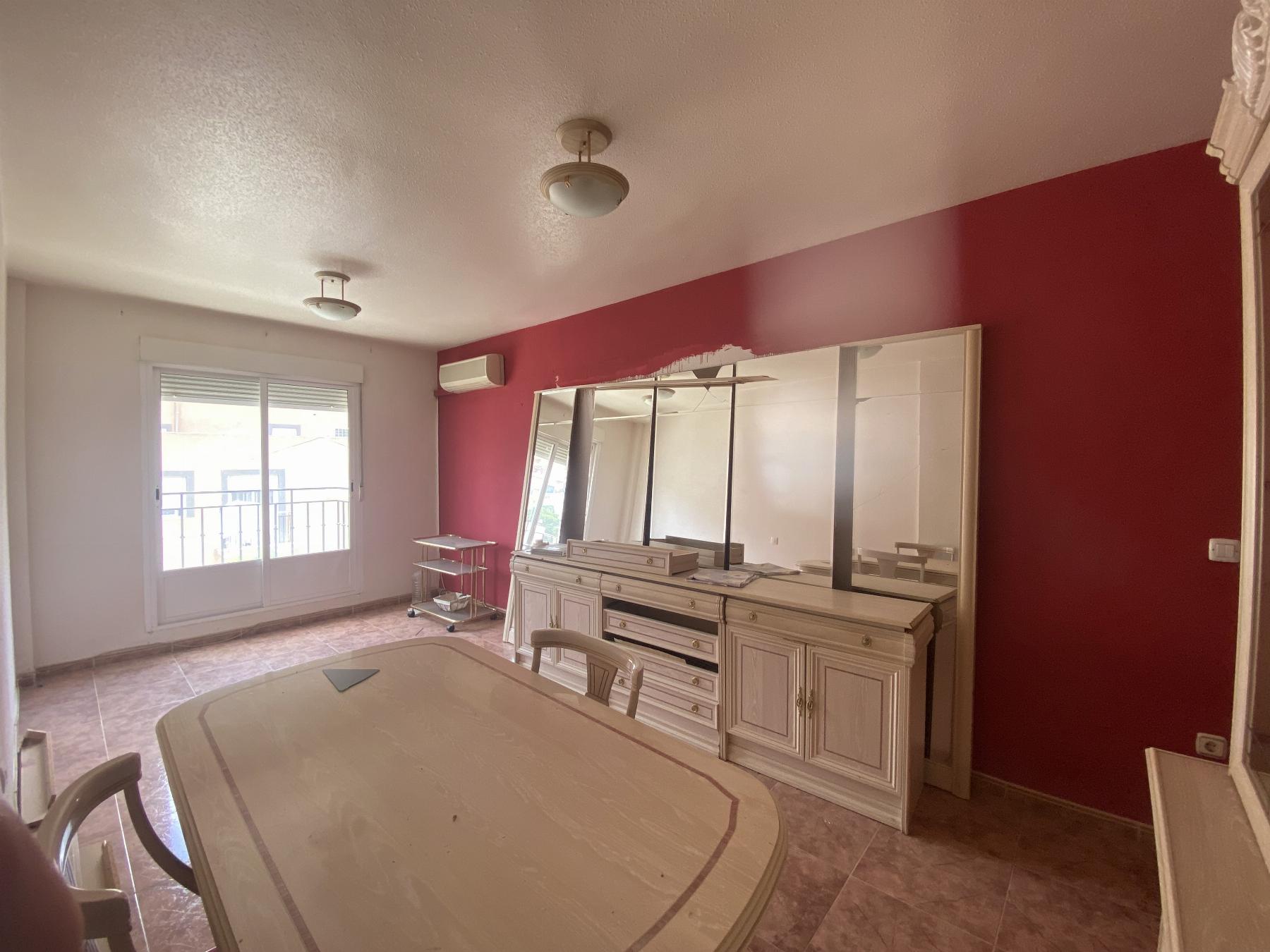 For sale of flat in Macael