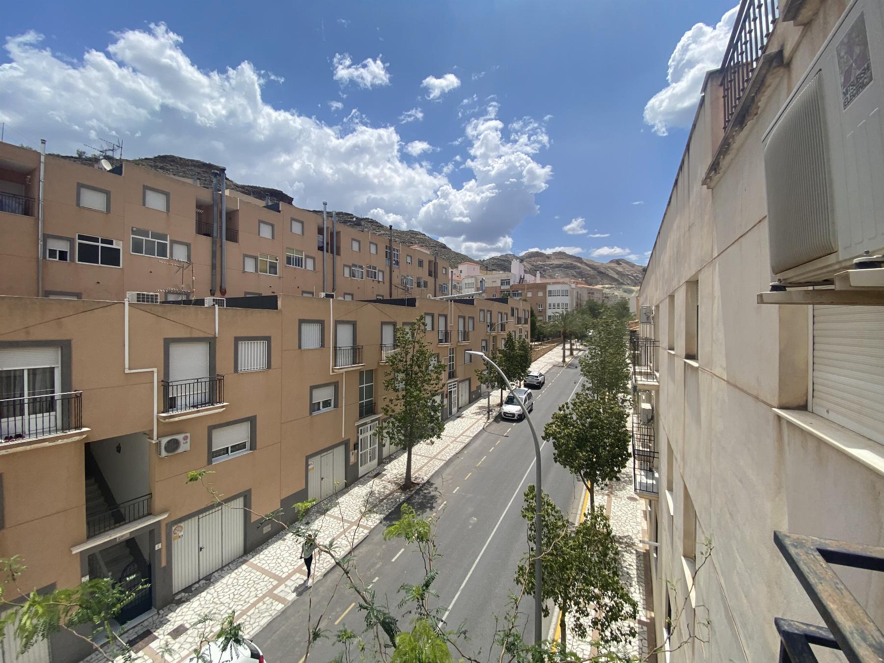 For sale of flat in Macael