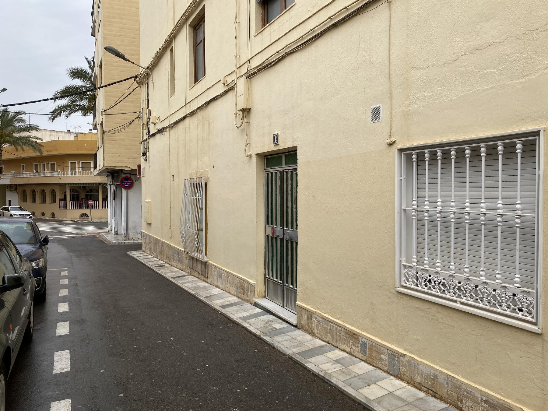 For sale of flat in Olula del Río