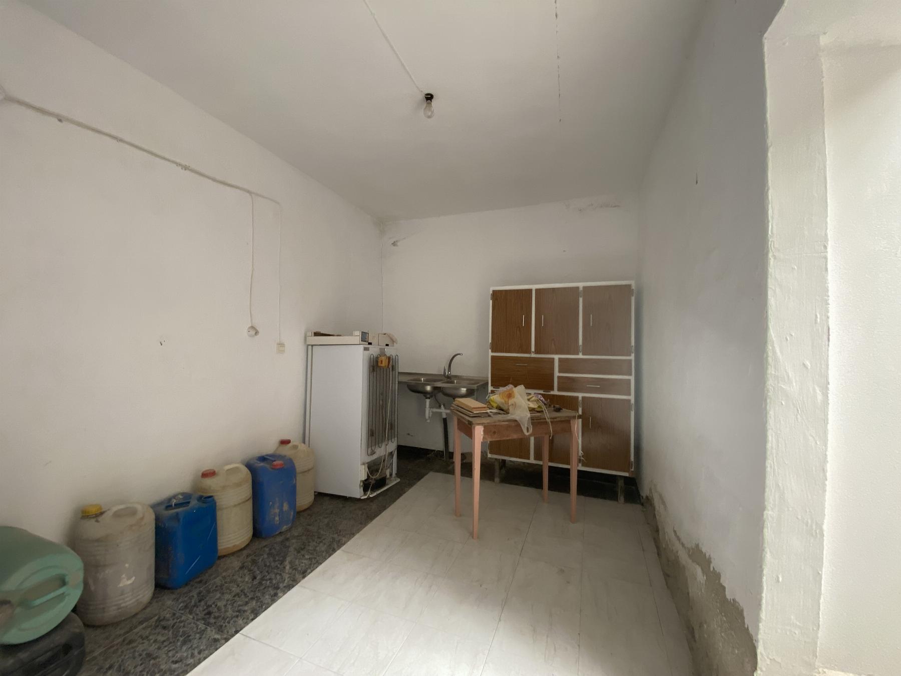 For sale of house in Suflí