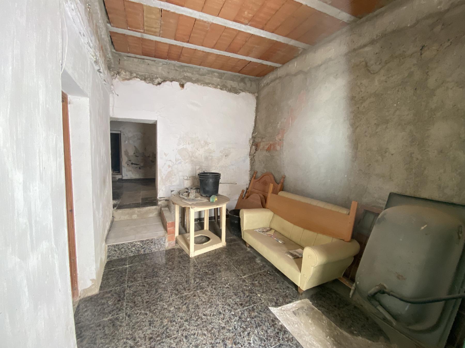 For sale of house in Suflí