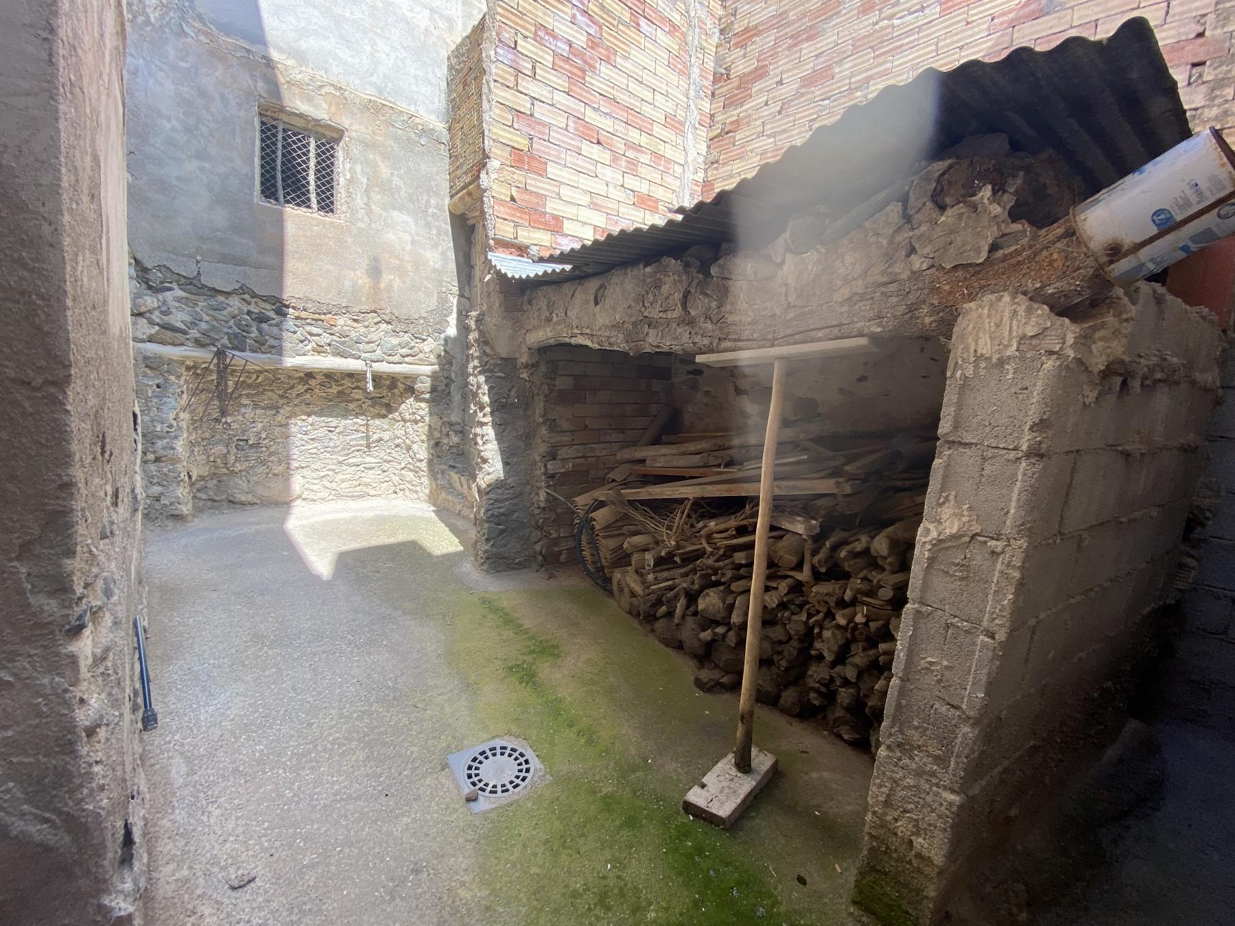 For sale of house in Suflí
