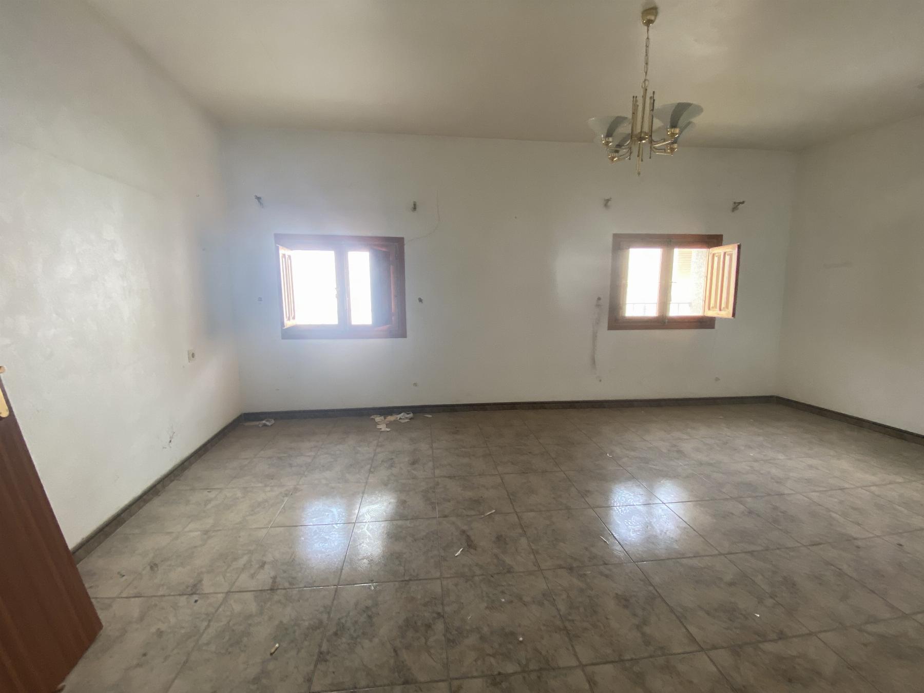 For sale of house in Tíjola