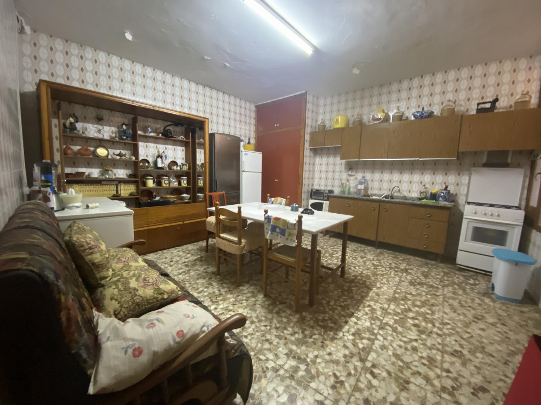 For sale of house in Tíjola