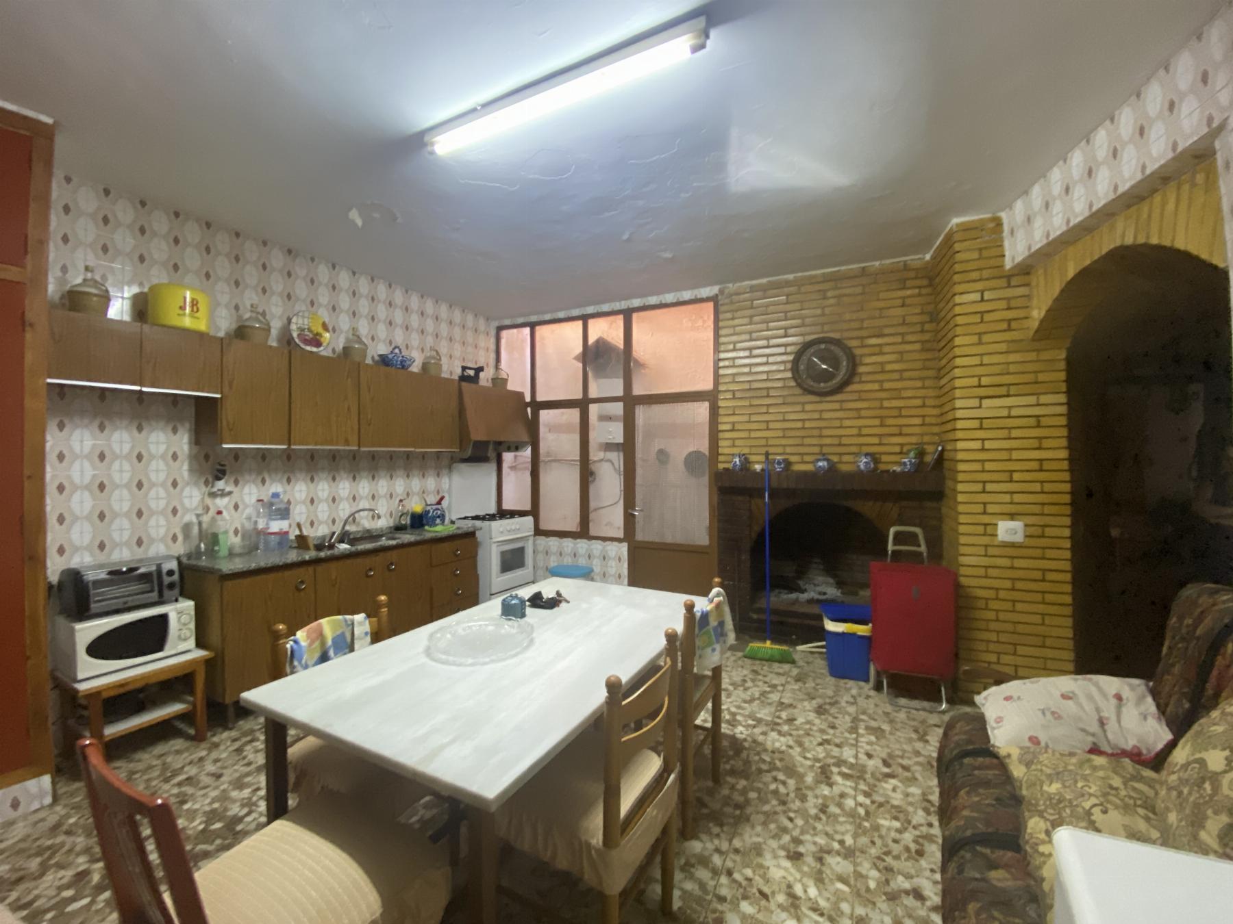 For sale of house in Tíjola