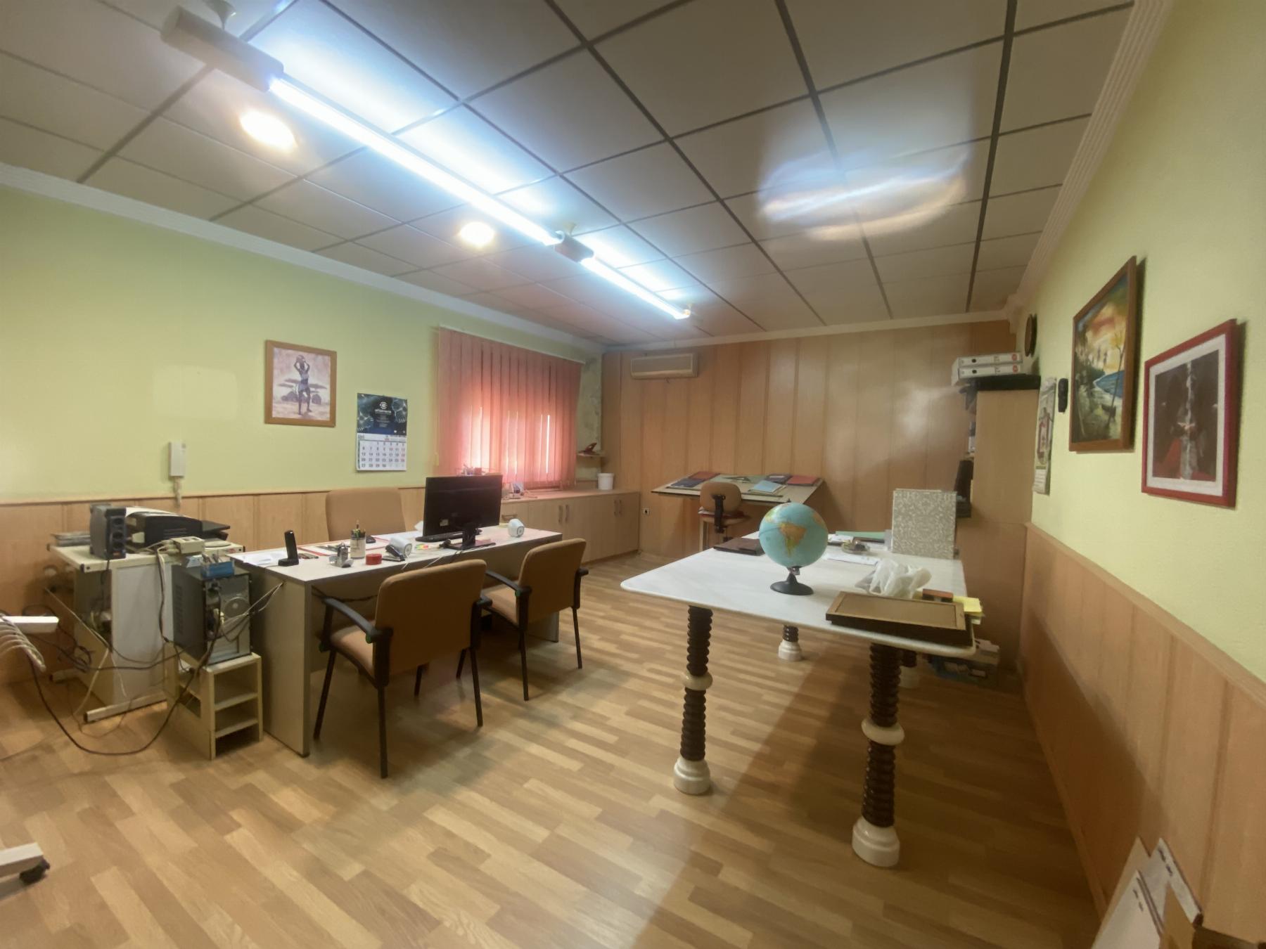 Venta de nave industrial en Olula del Río