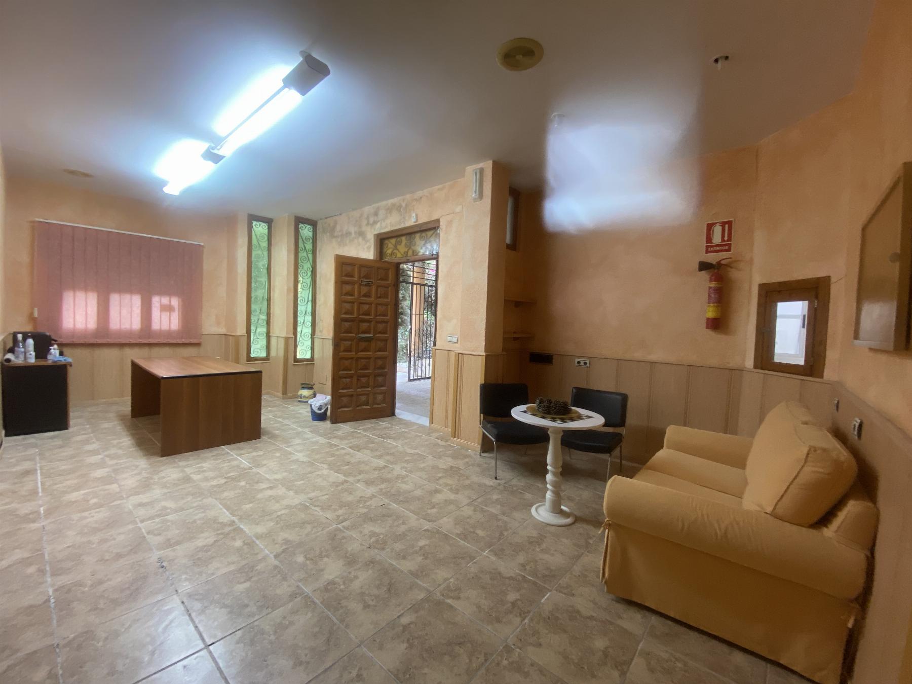 Venta de nave industrial en Olula del Río