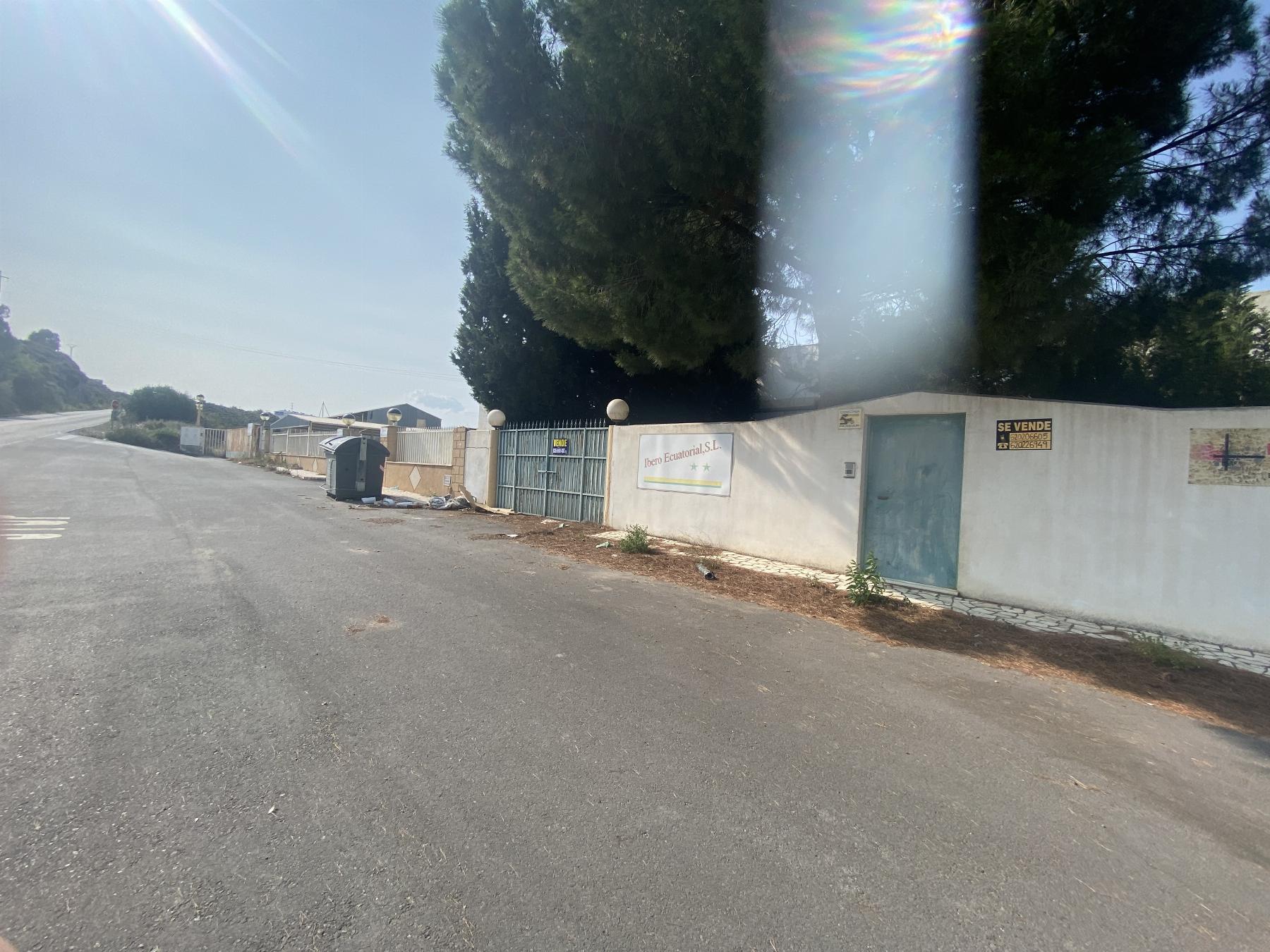 Venta de nave industrial en Olula del Río