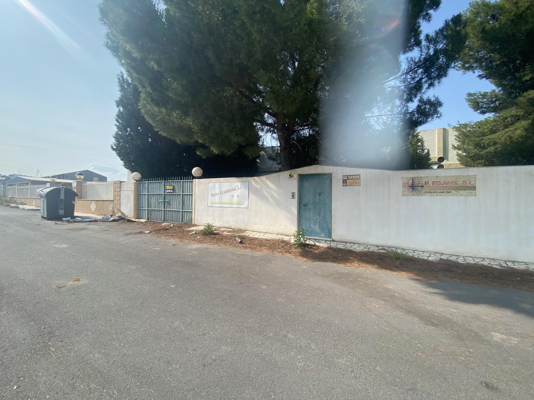For sale of industrial plant/warehouse in Olula del Río