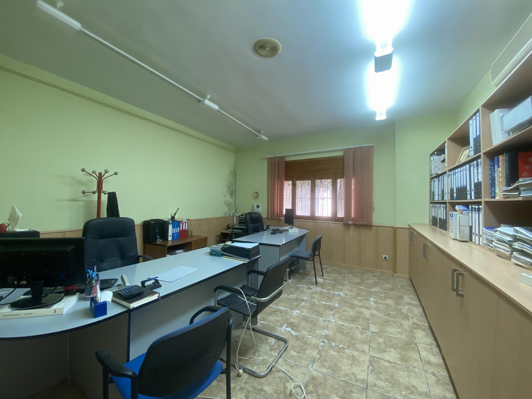 Venta de nave industrial en Olula del Río