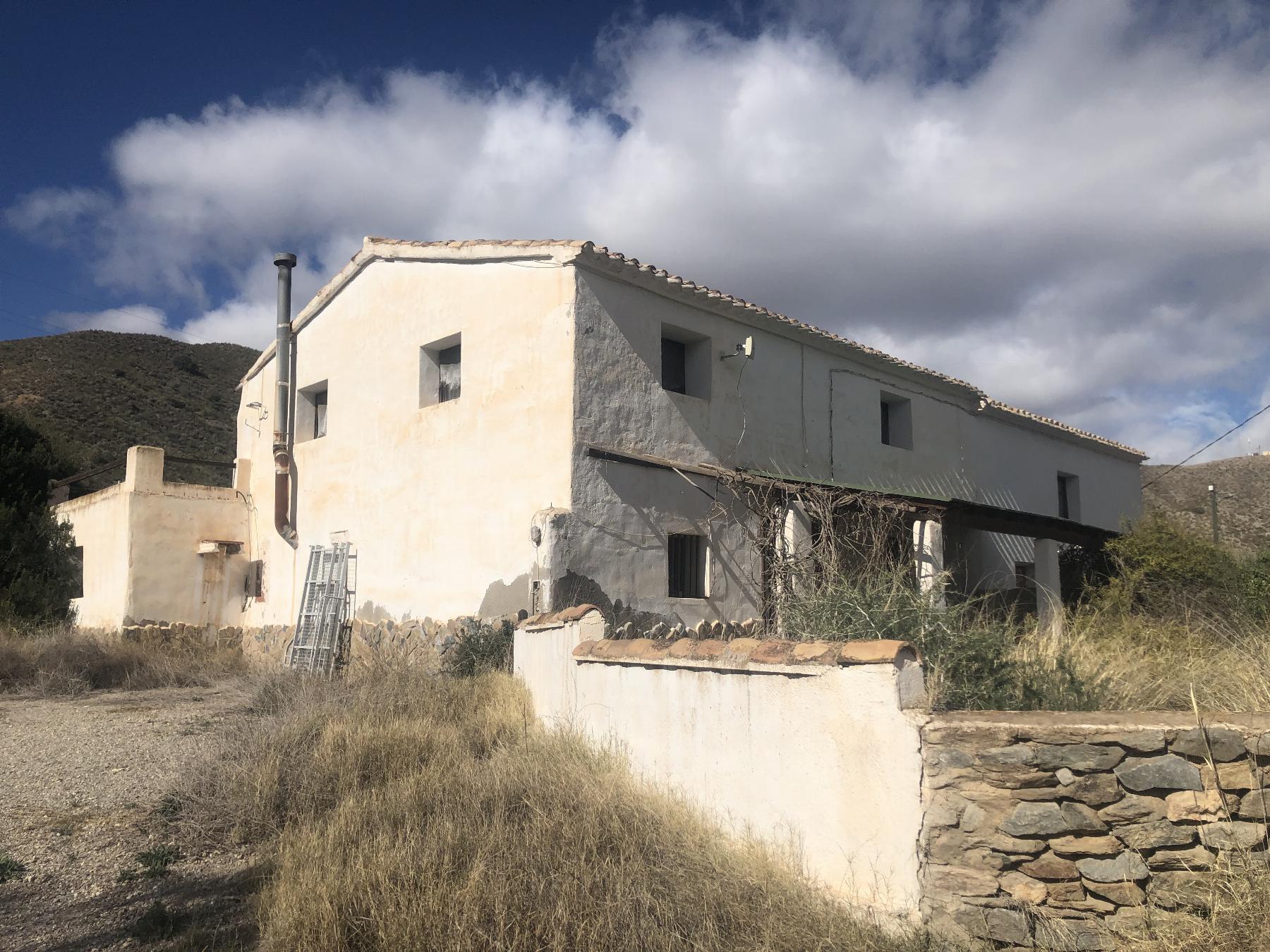 For sale of villa in Albánchez