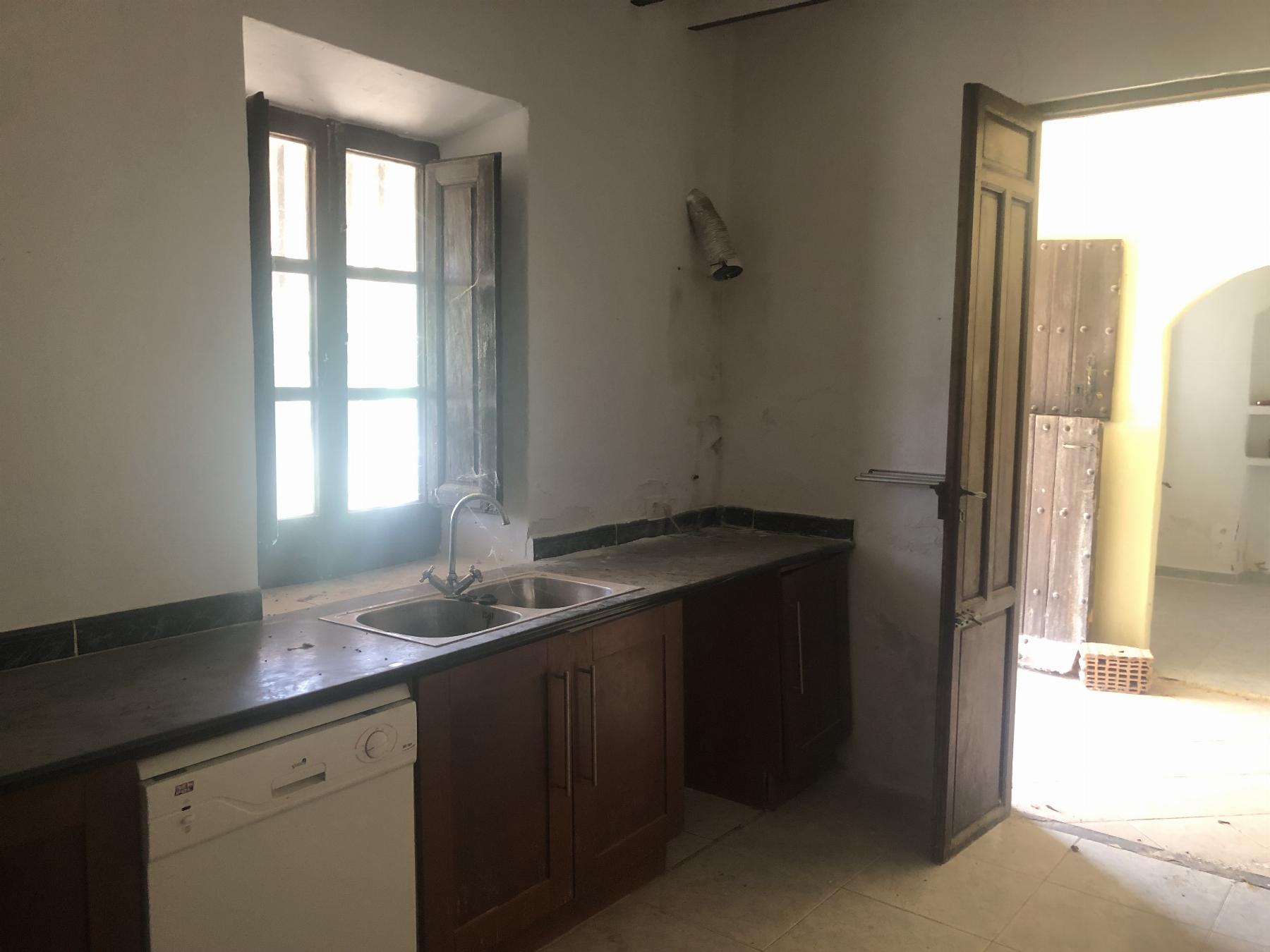 For sale of villa in Albánchez