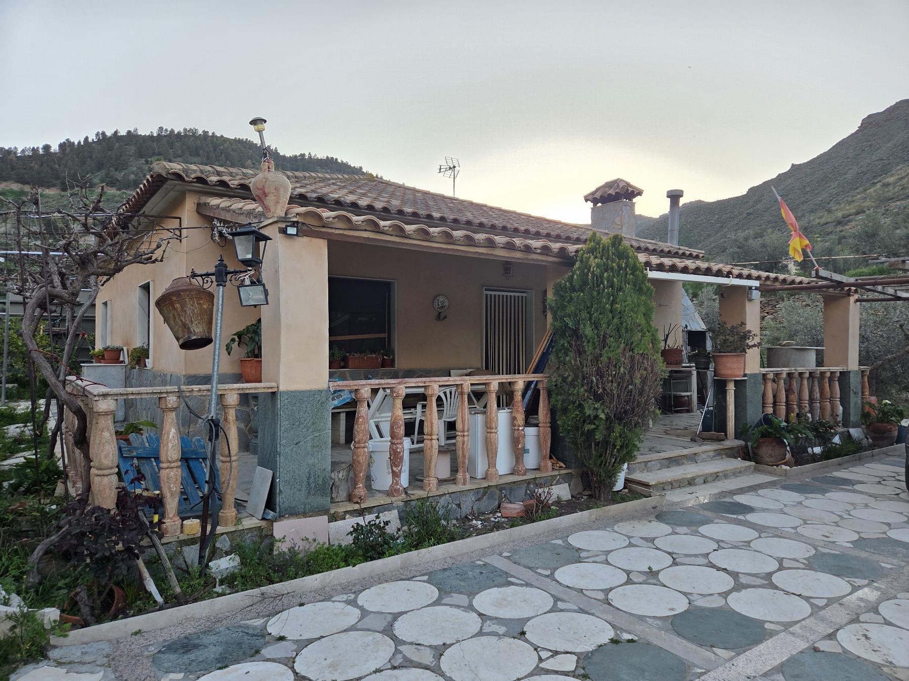 For sale of villa in Macael