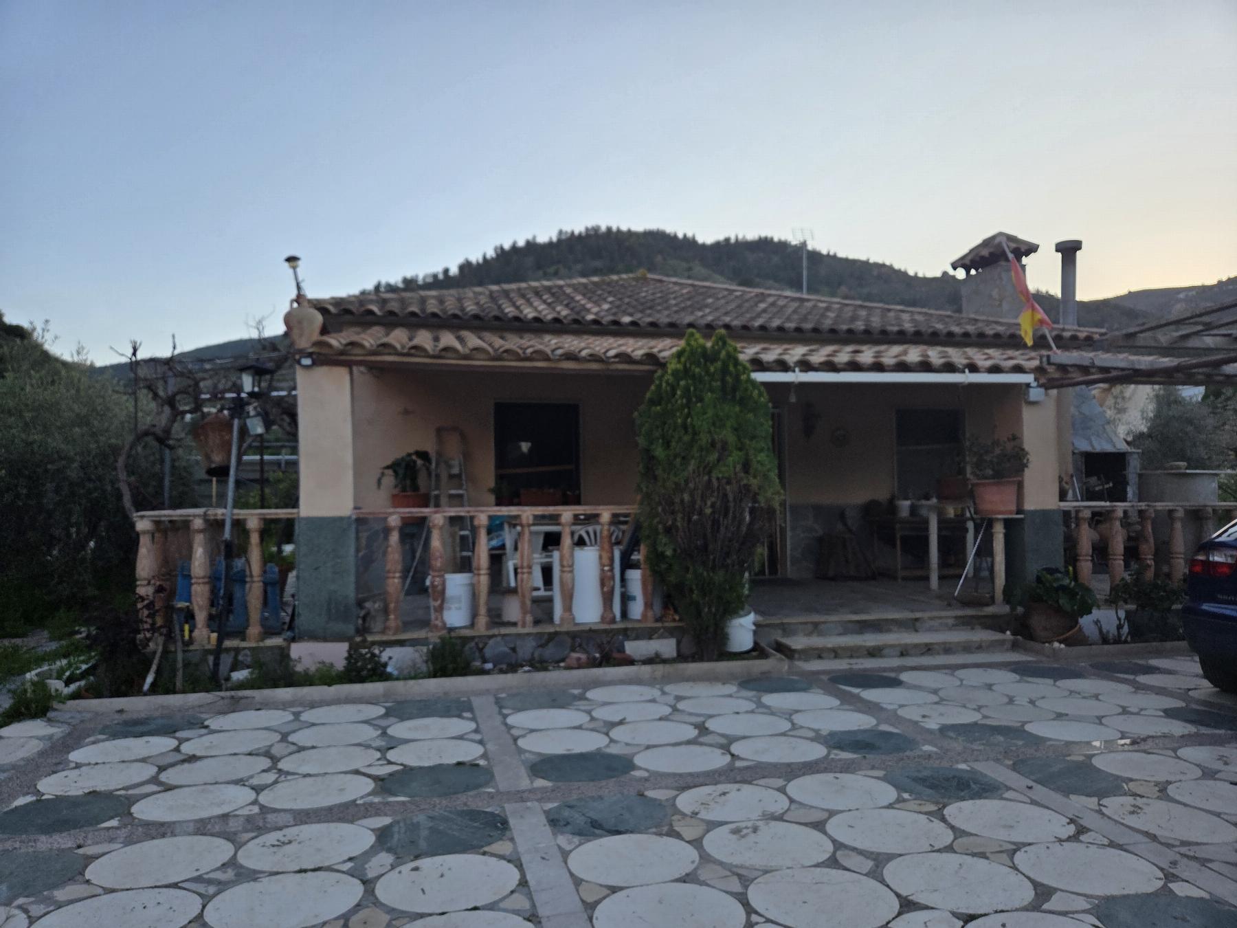 For sale of villa in Macael