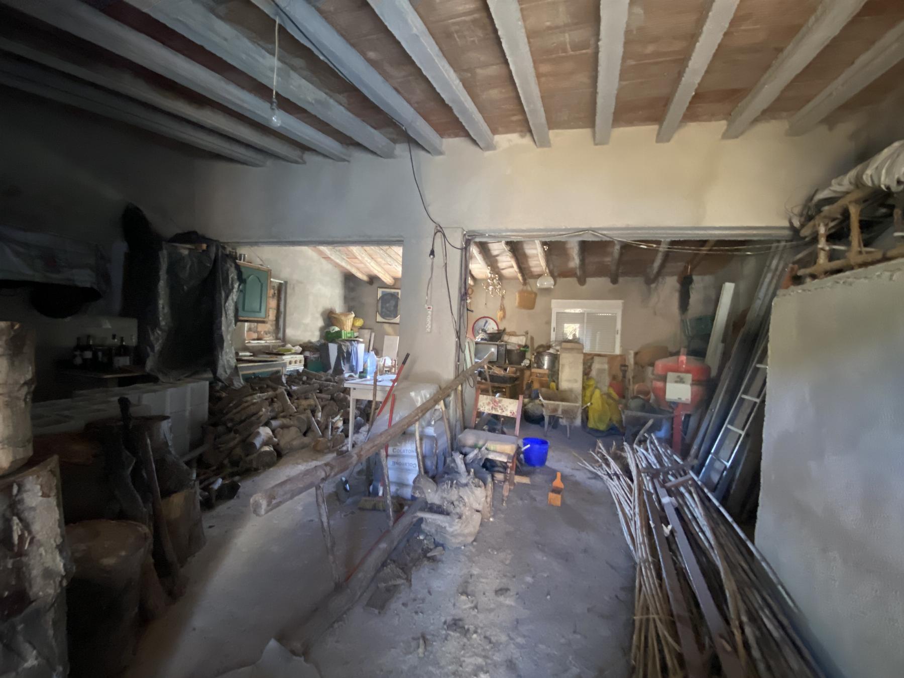 Venta de finca rústica en Laroya
