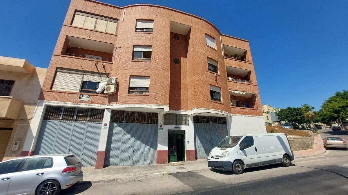 For sale of house in Almería