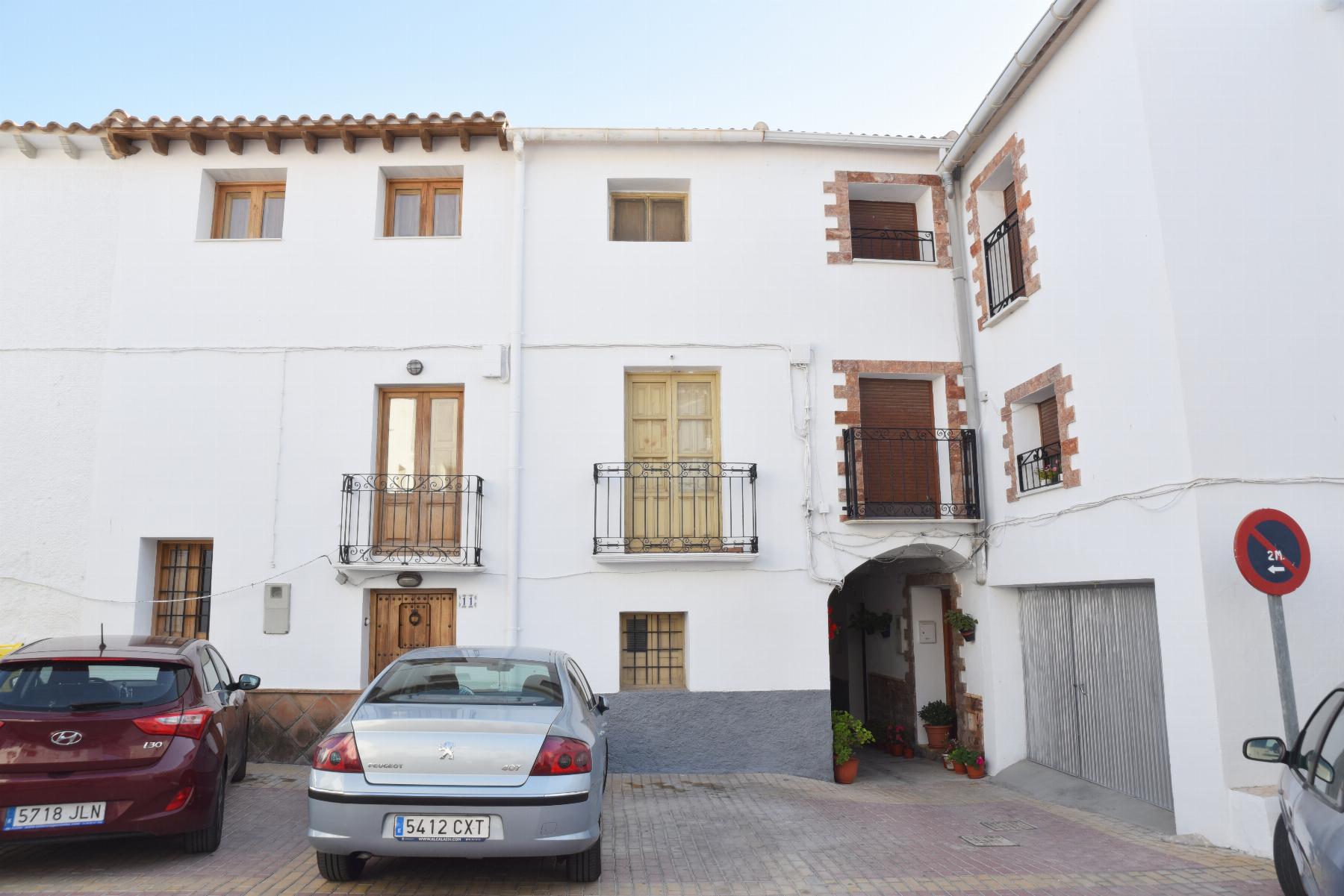 Venta de casa en Somontín