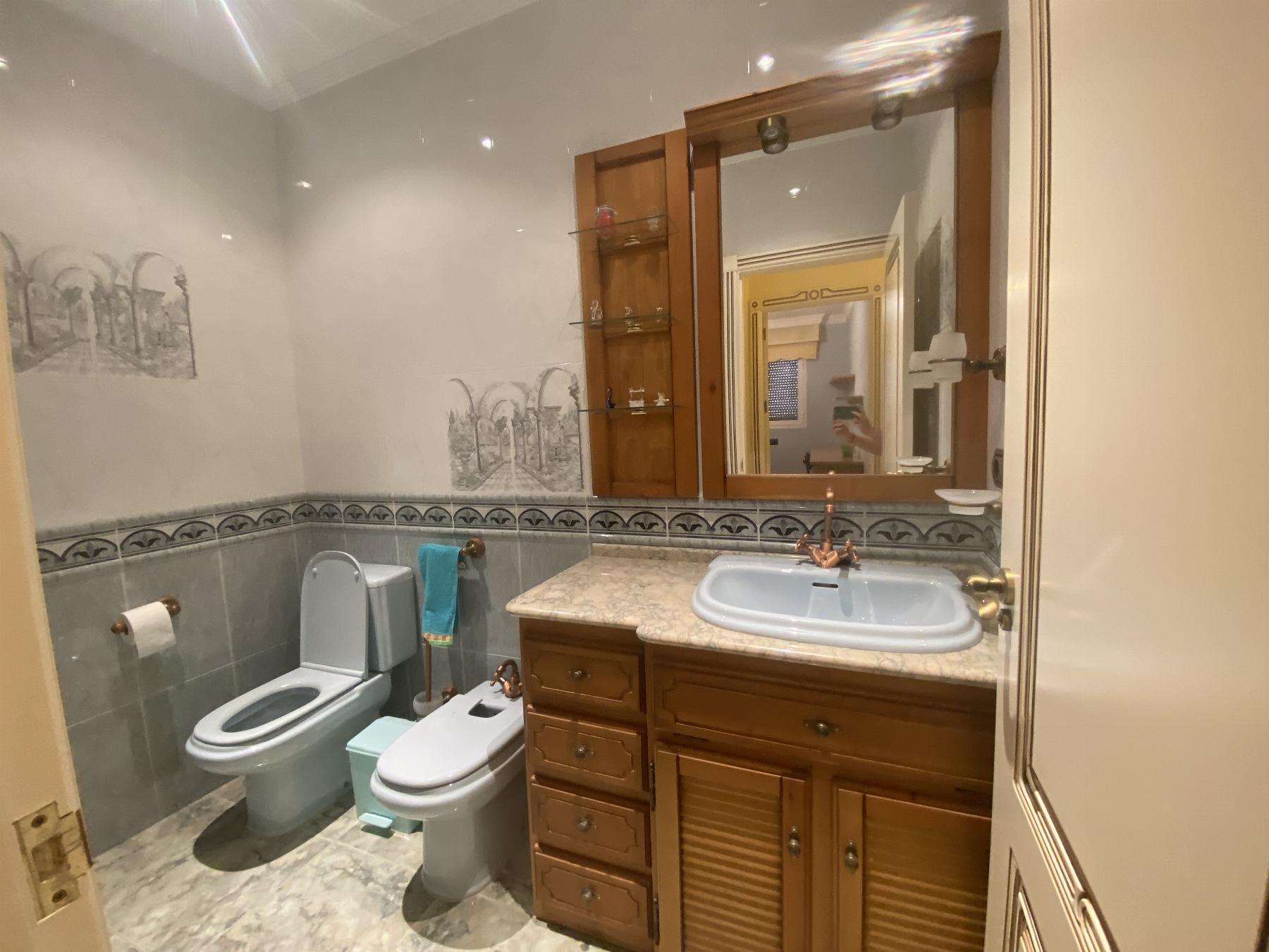 For sale of house in Macael