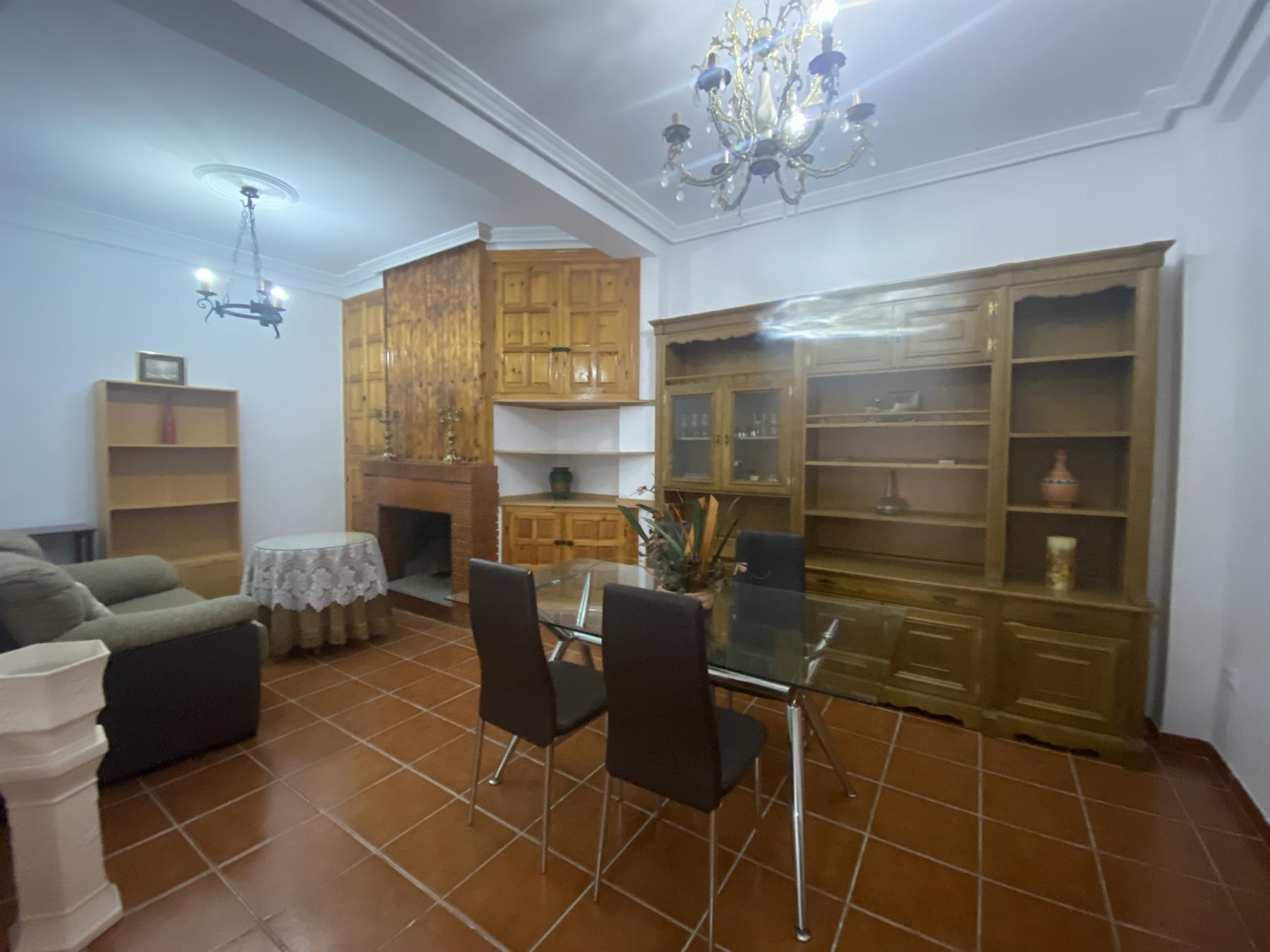 For sale of house in Tíjola
