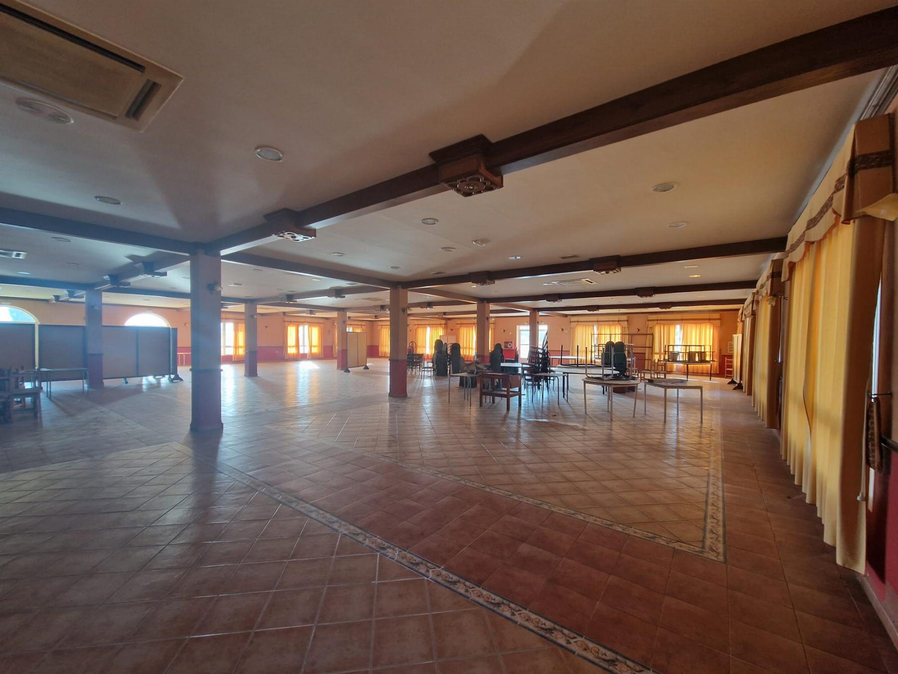 Venta de local comercial en Alcóntar