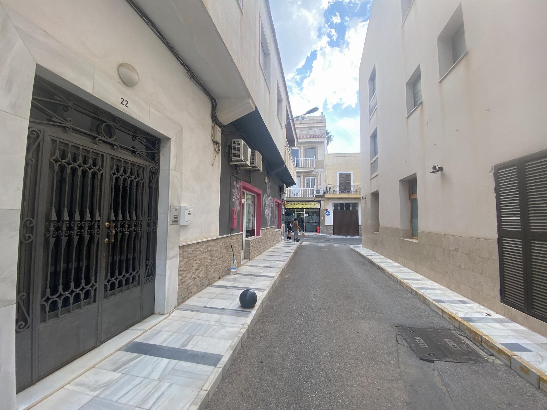 For rent of house in Olula del Río