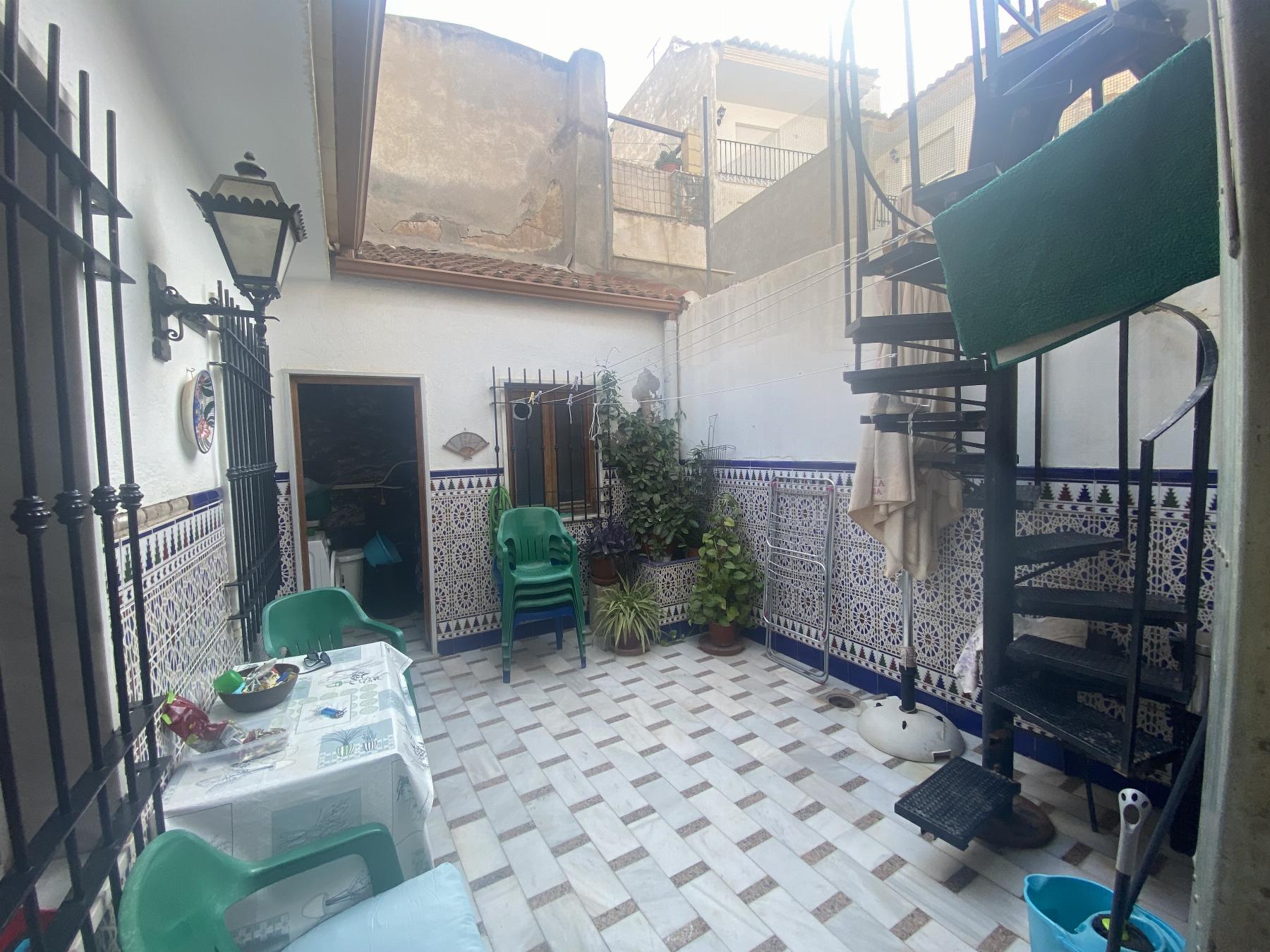 For sale of house in Olula del Río