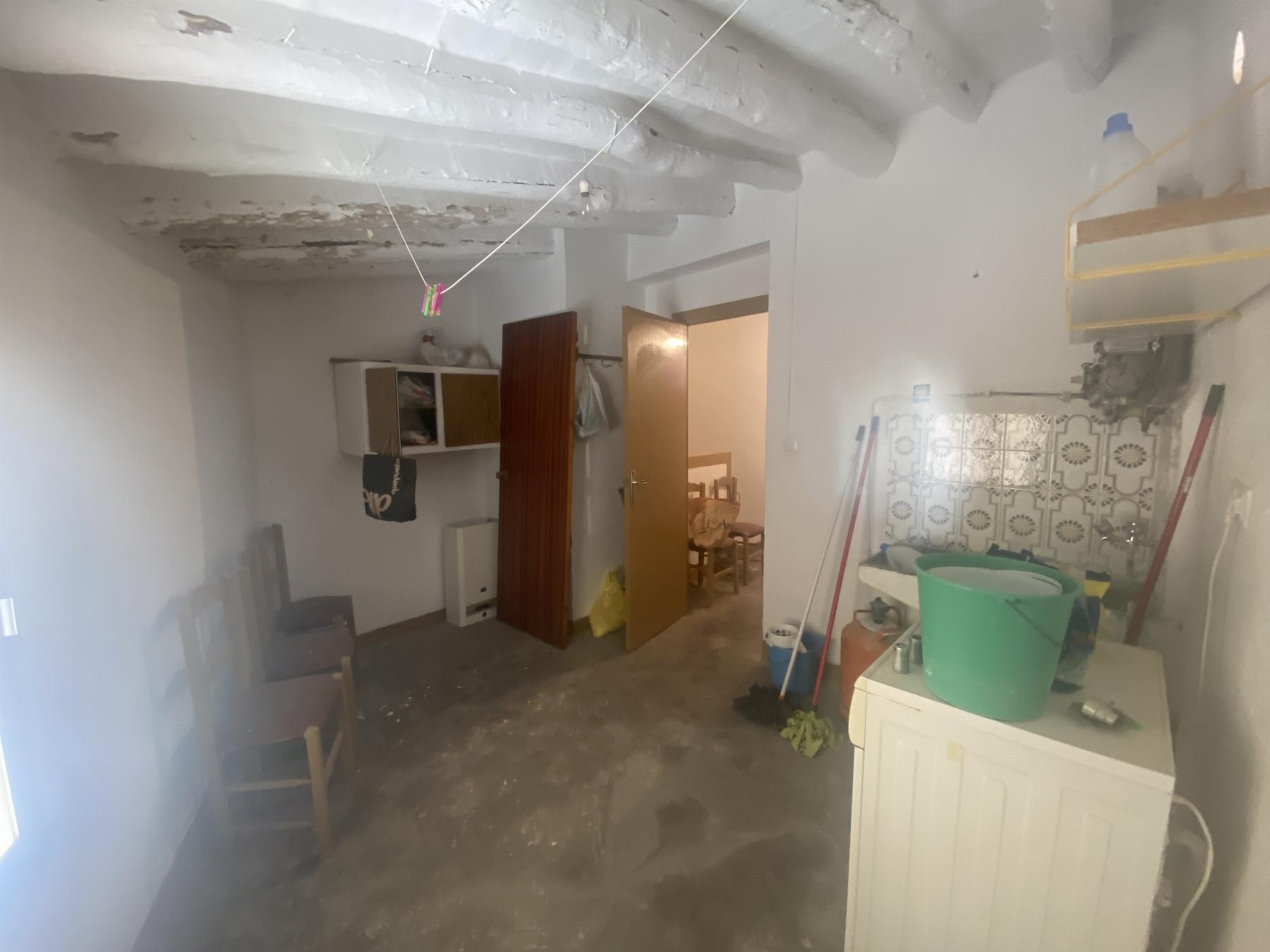 For sale of house in Purchena